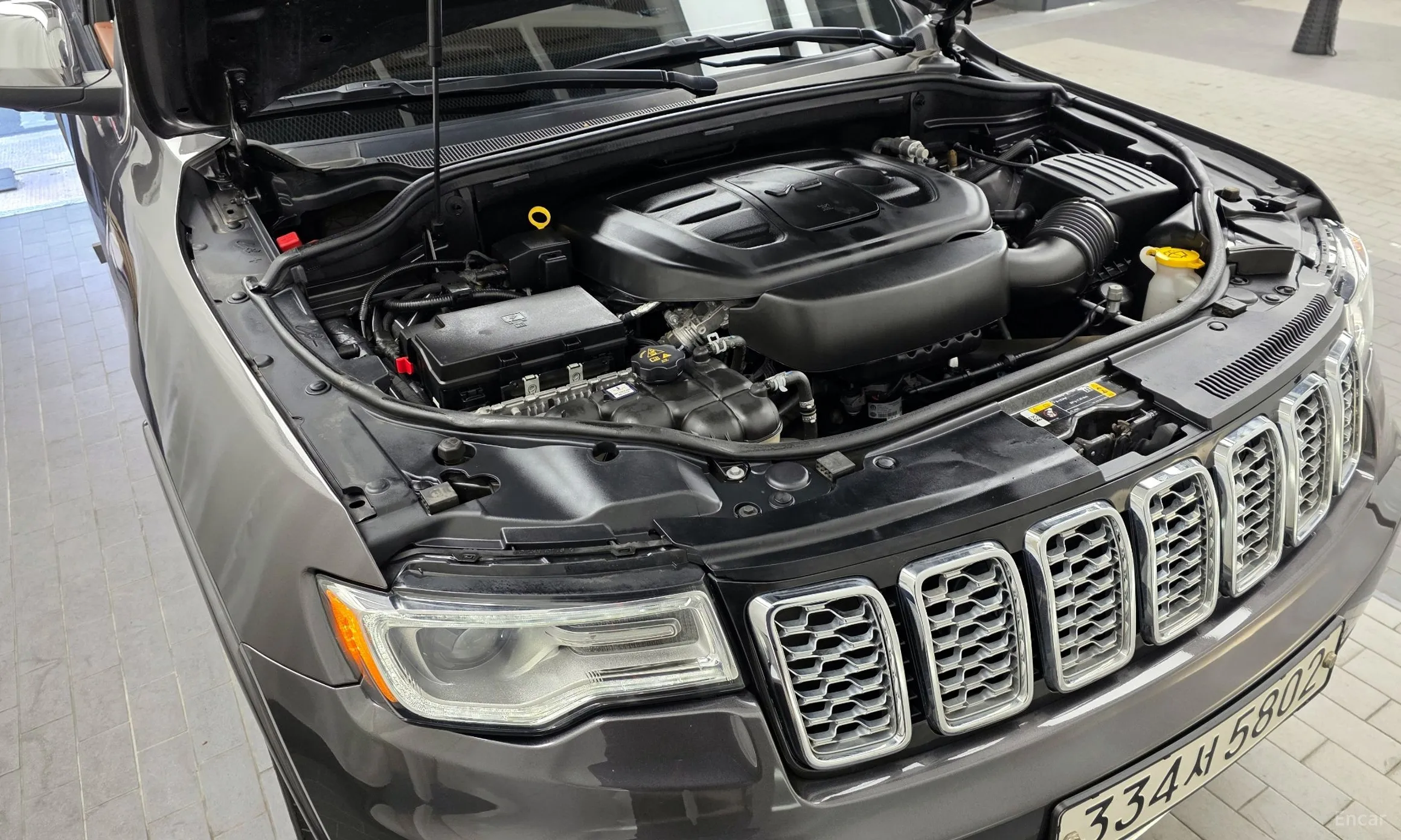 Jeep Grand Cherokee превью 6