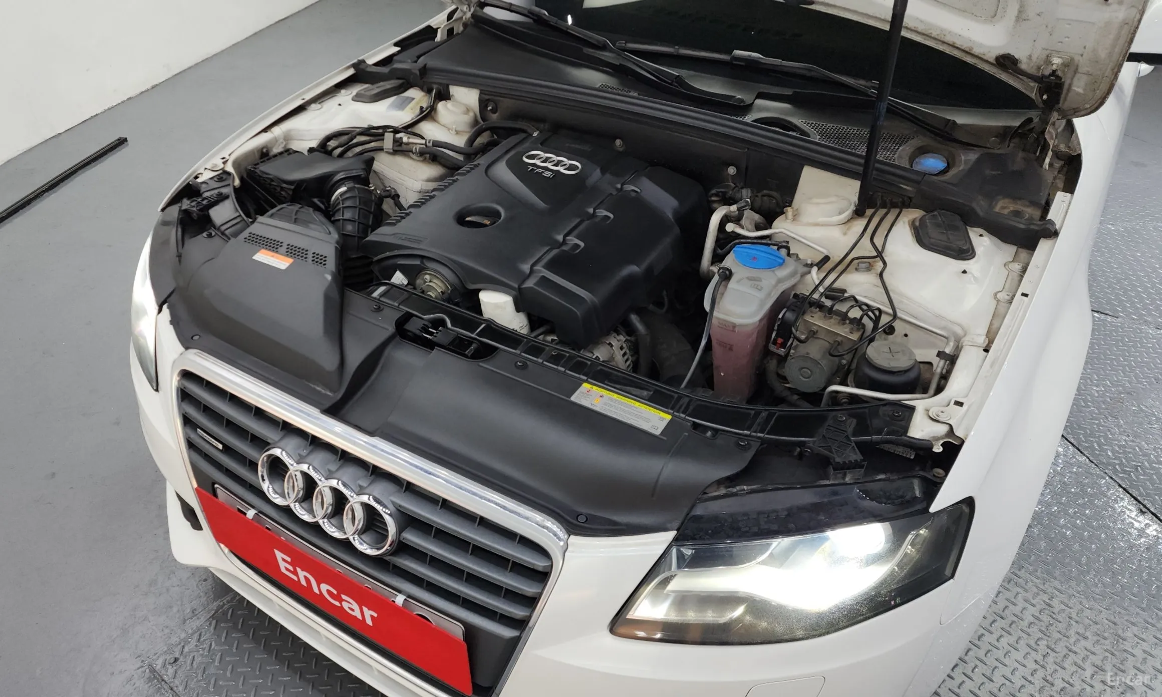 Audi New A4 превью 6