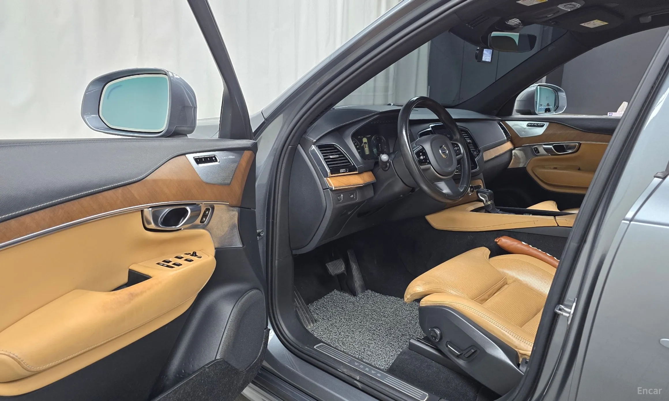 Volvo XC90 Gen 2 превью 10