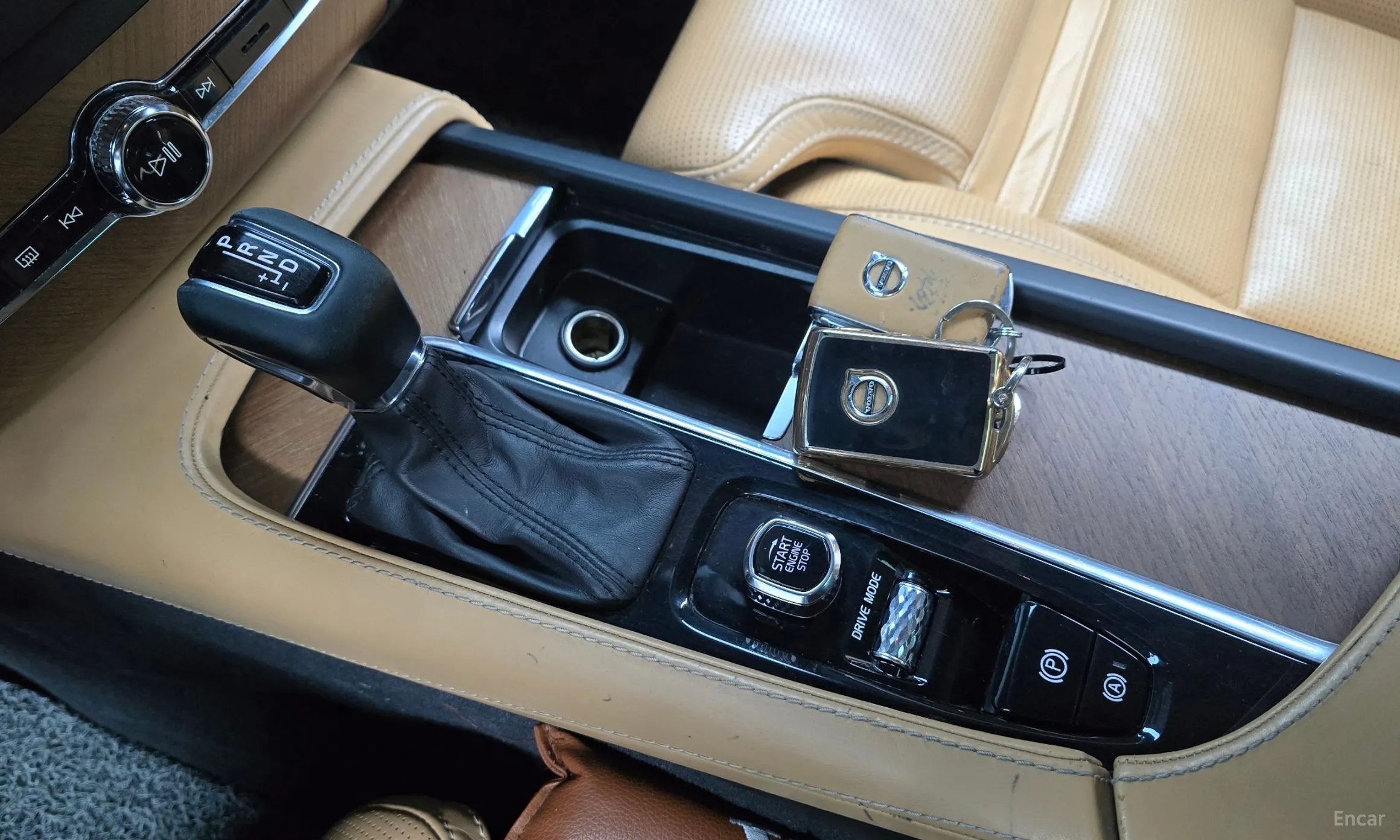 Volvo XC90 Gen 2 превью 9