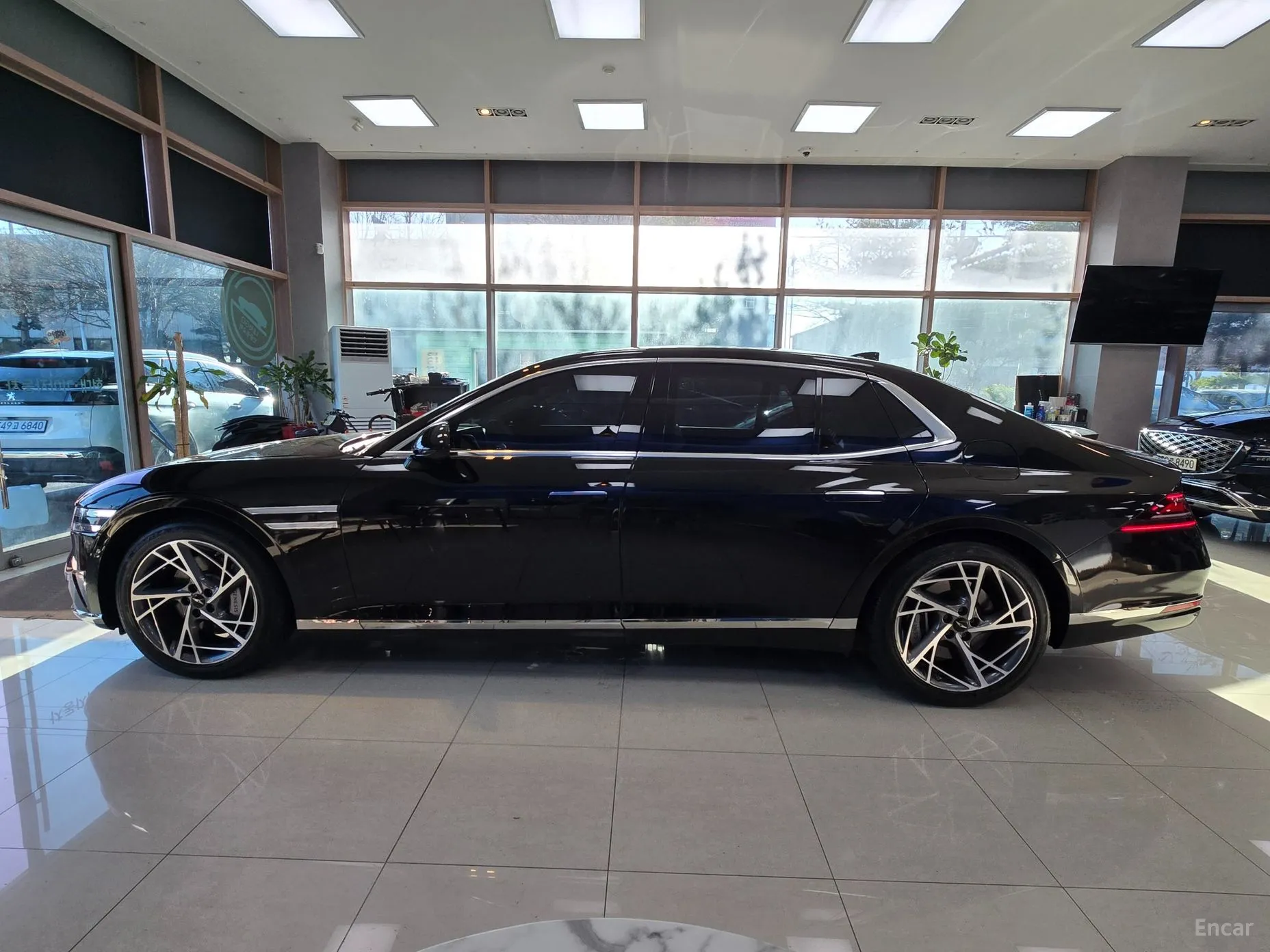 Genesis G90 (RS4) превью 3
