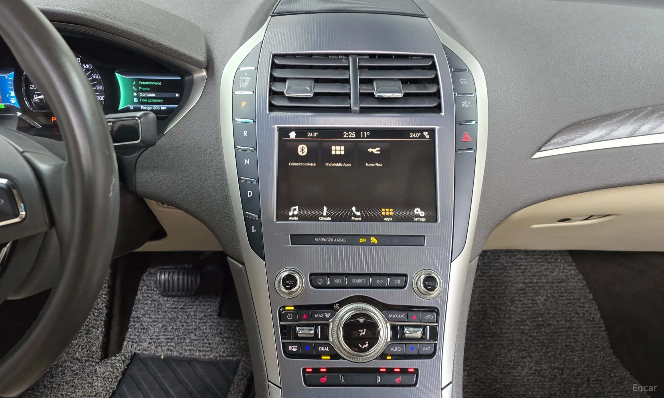 Lincoln New MKZ превью 14