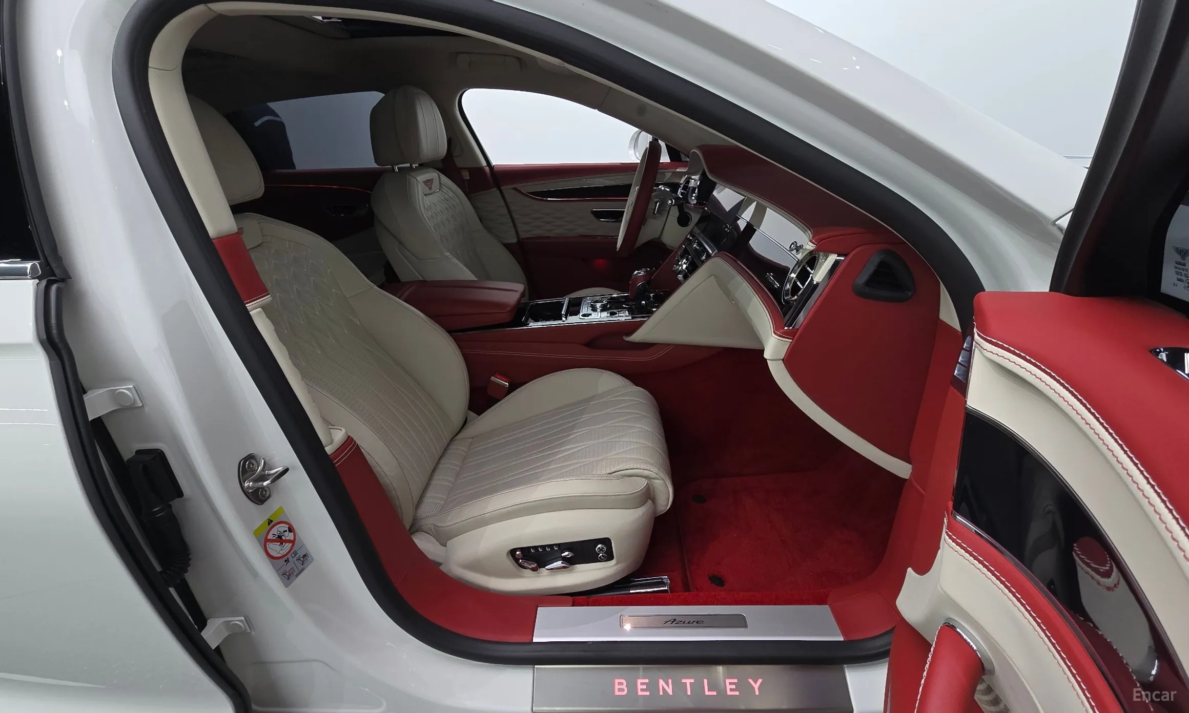 Bentley Flying Spur 3rd Generation превью 11