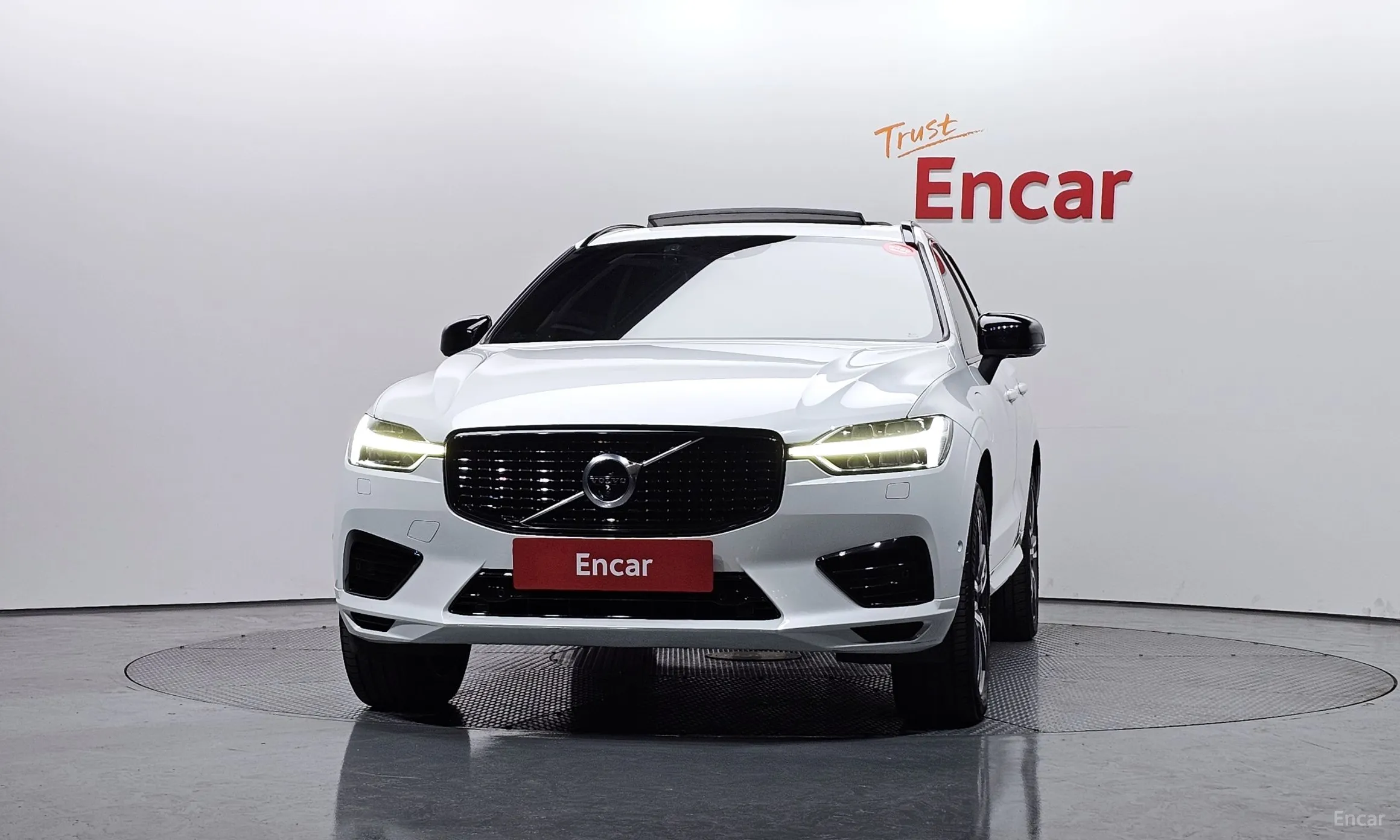 Volvo XC60 Gen 2 превью 3
