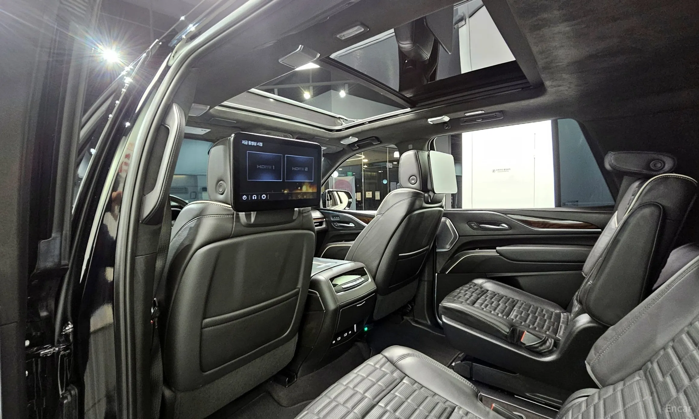 Cadillac Escalade 5th Generation превью 13
