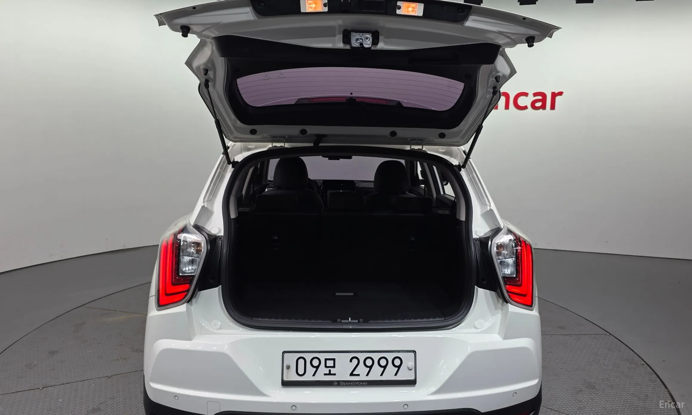 KG Mobility (SsangYong) Berry New Tivoli превью 20