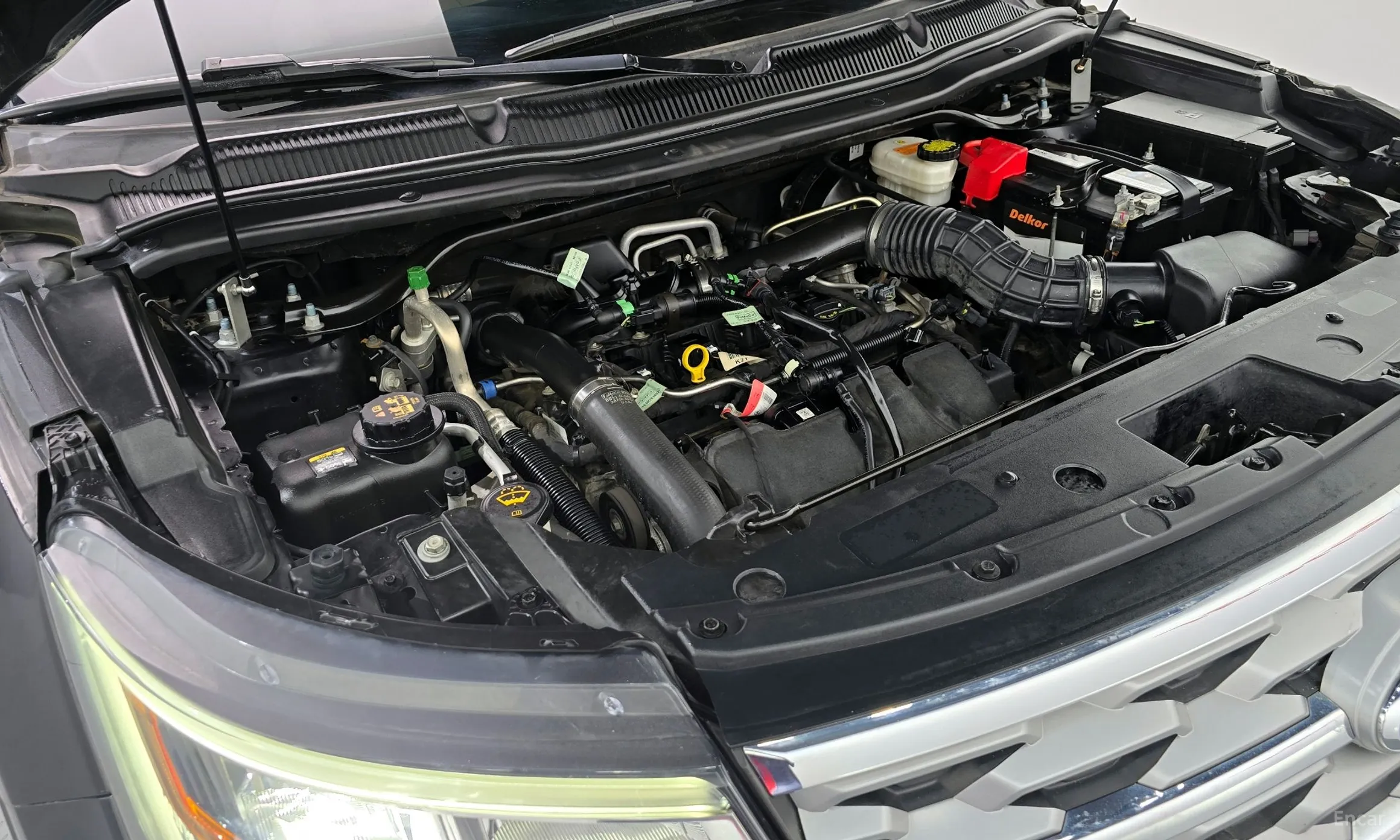 Ford Explorer превью 6