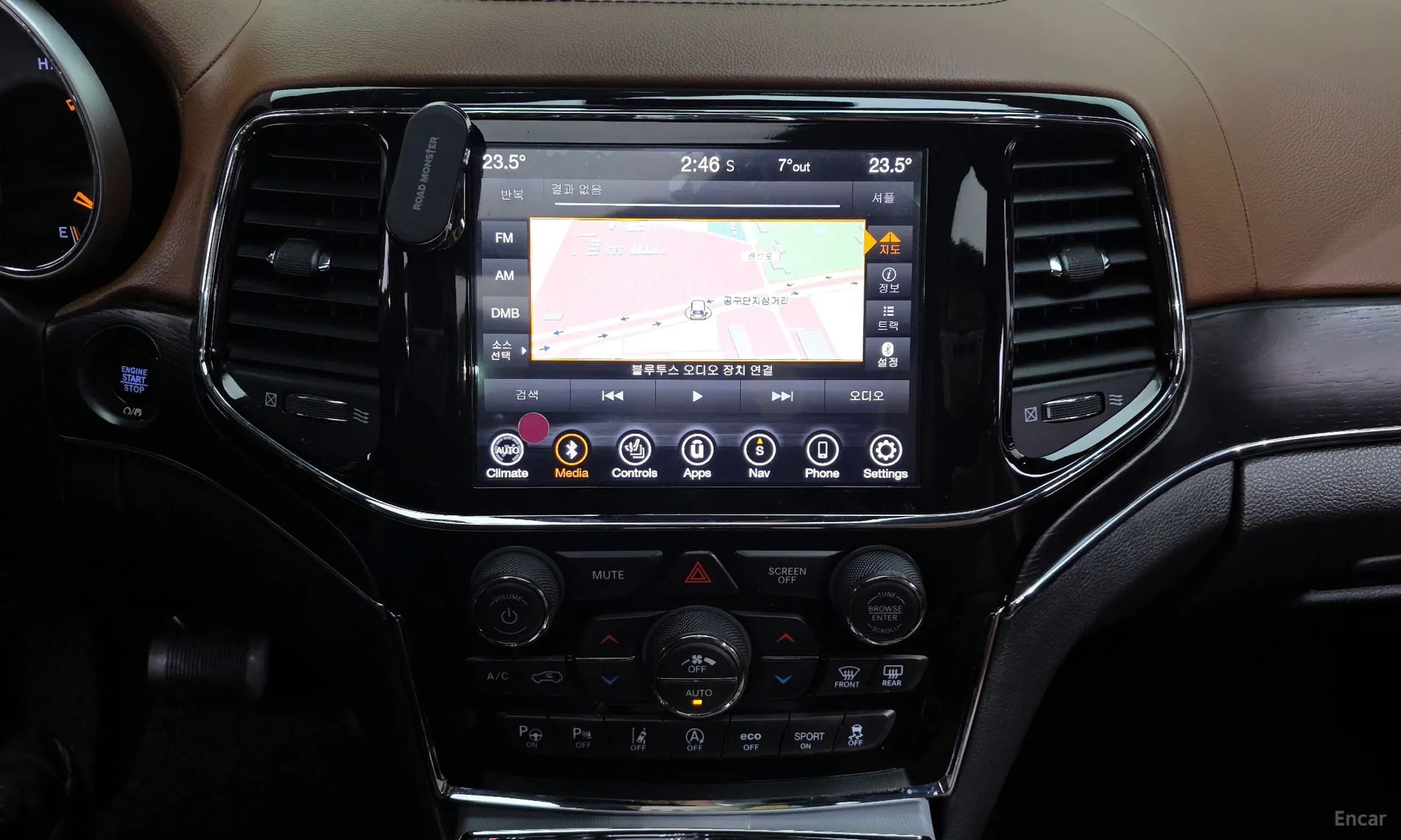 Jeep Grand Cherokee превью 14