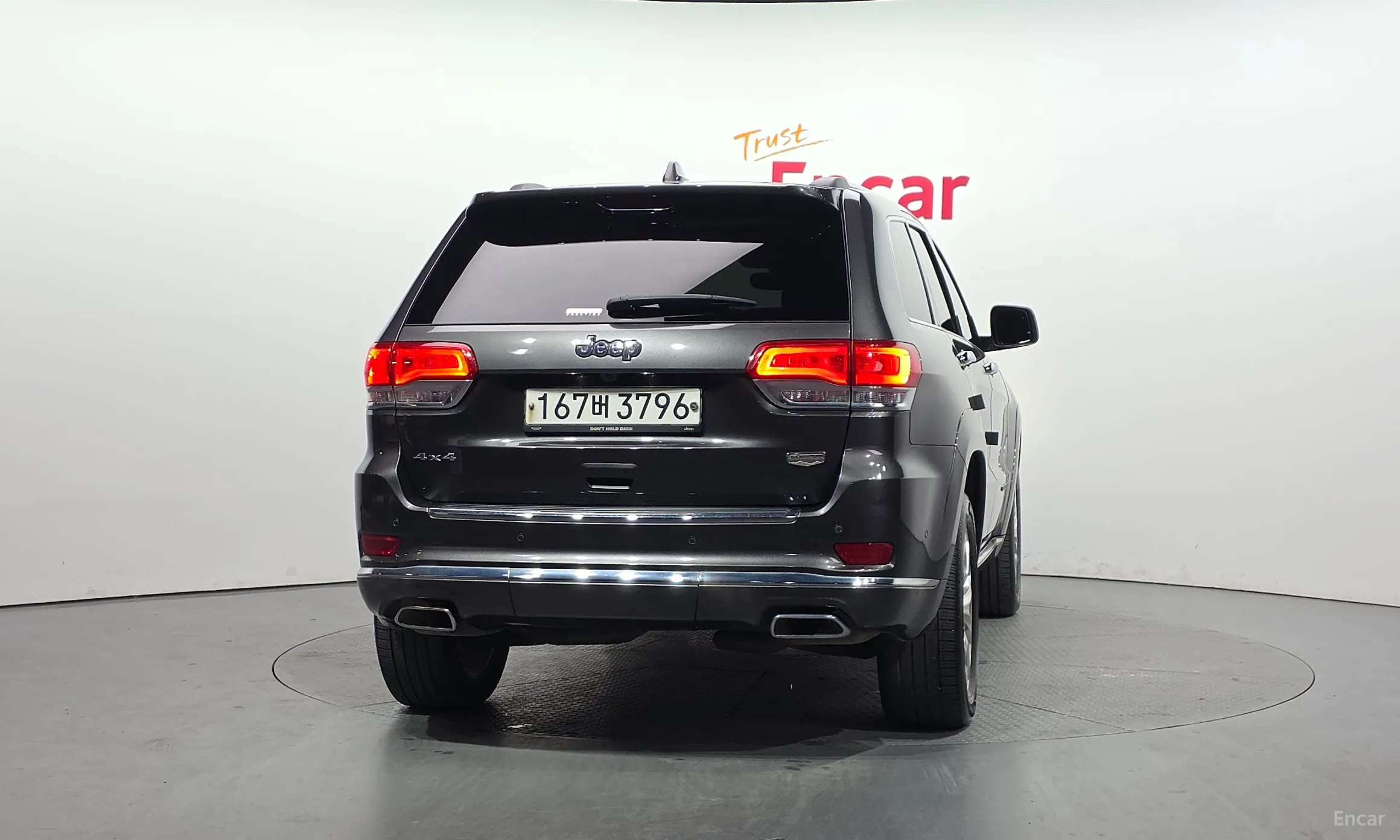 Jeep Grand Cherokee превью 4