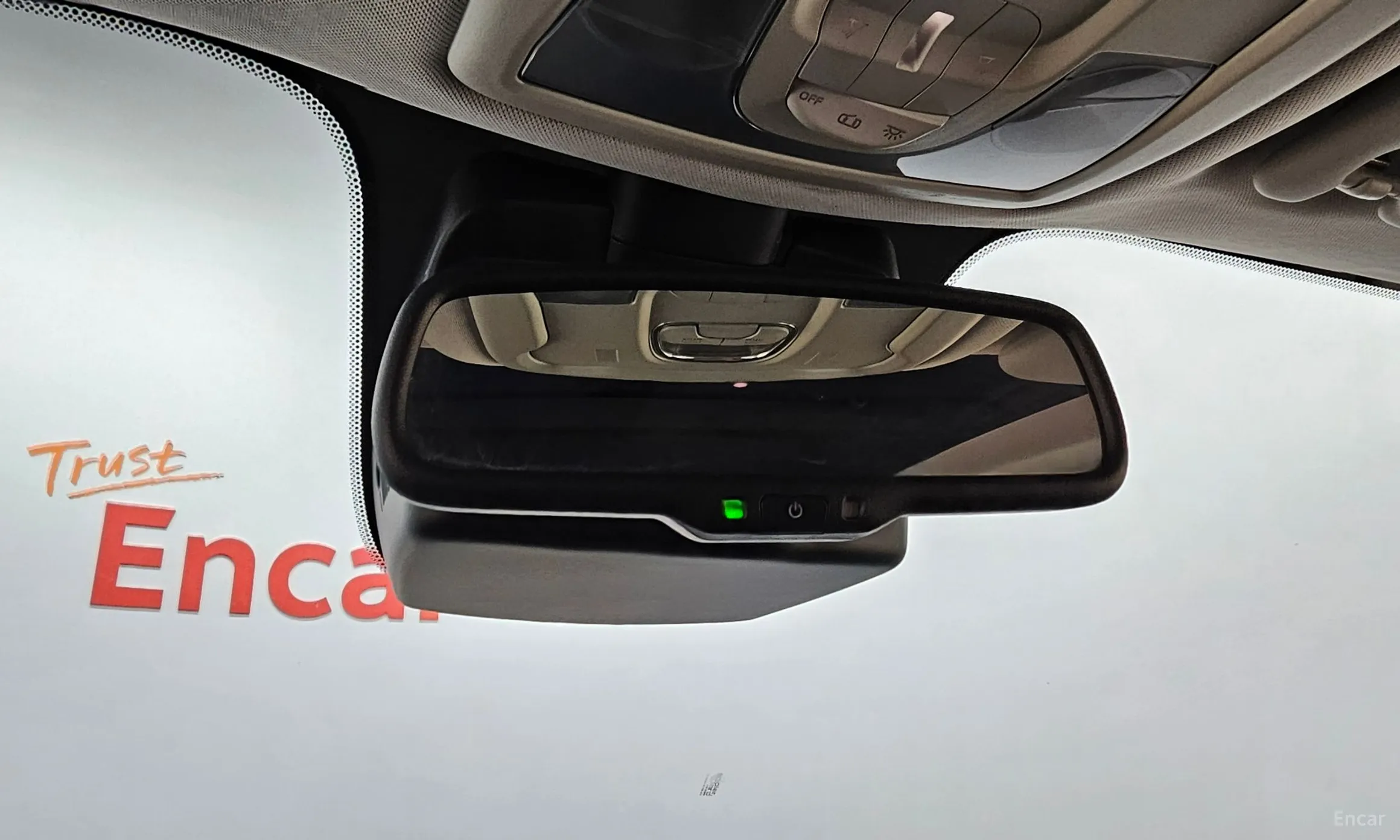 Jeep Renegade превью 18