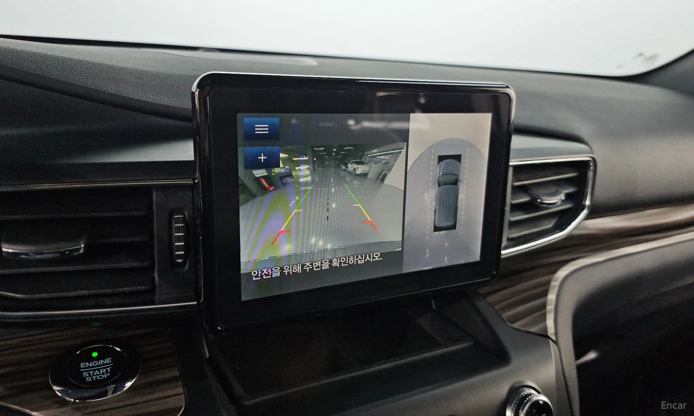 Ford Explorer 6th Generation превью 17