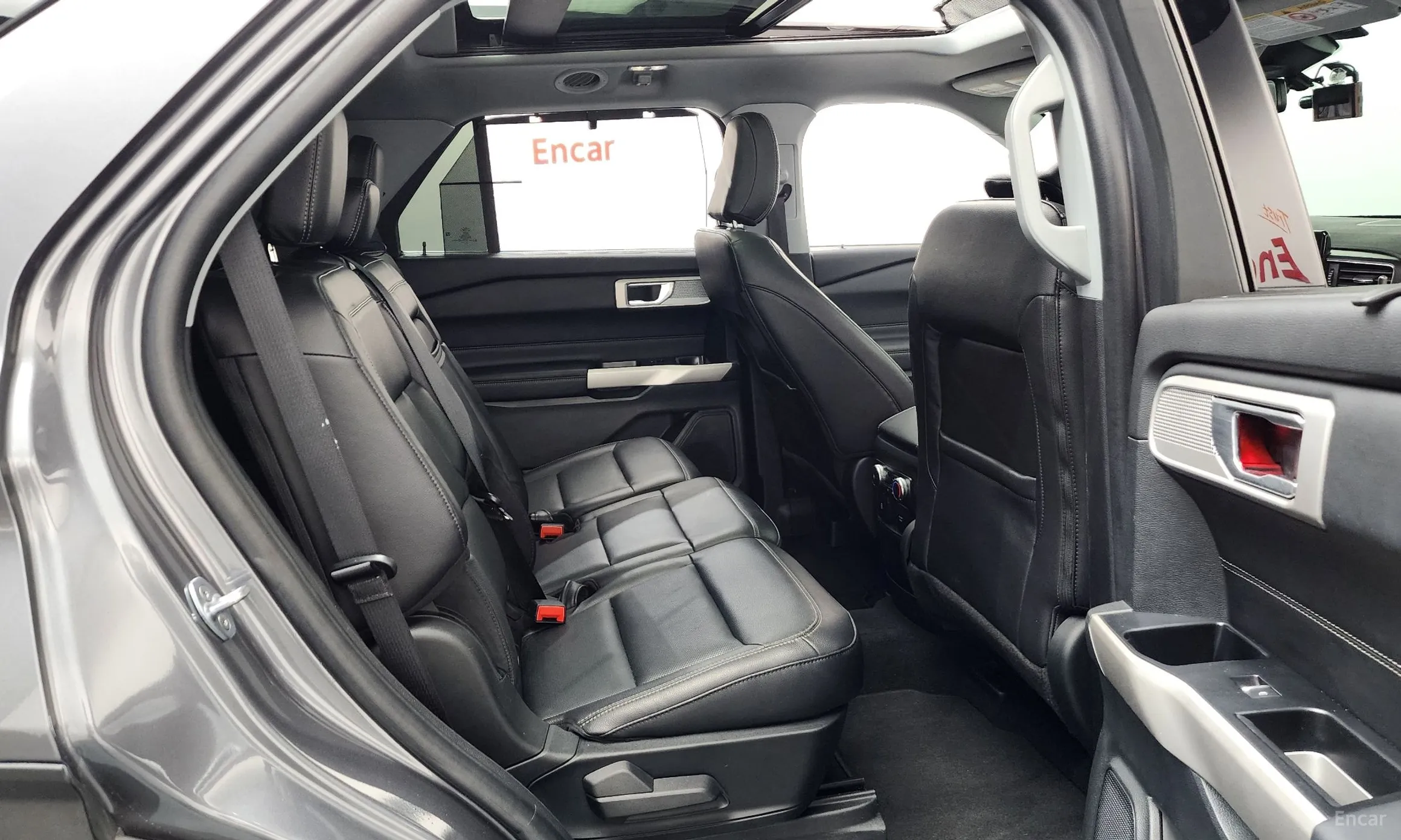 Ford Explorer 6th Generation превью 12