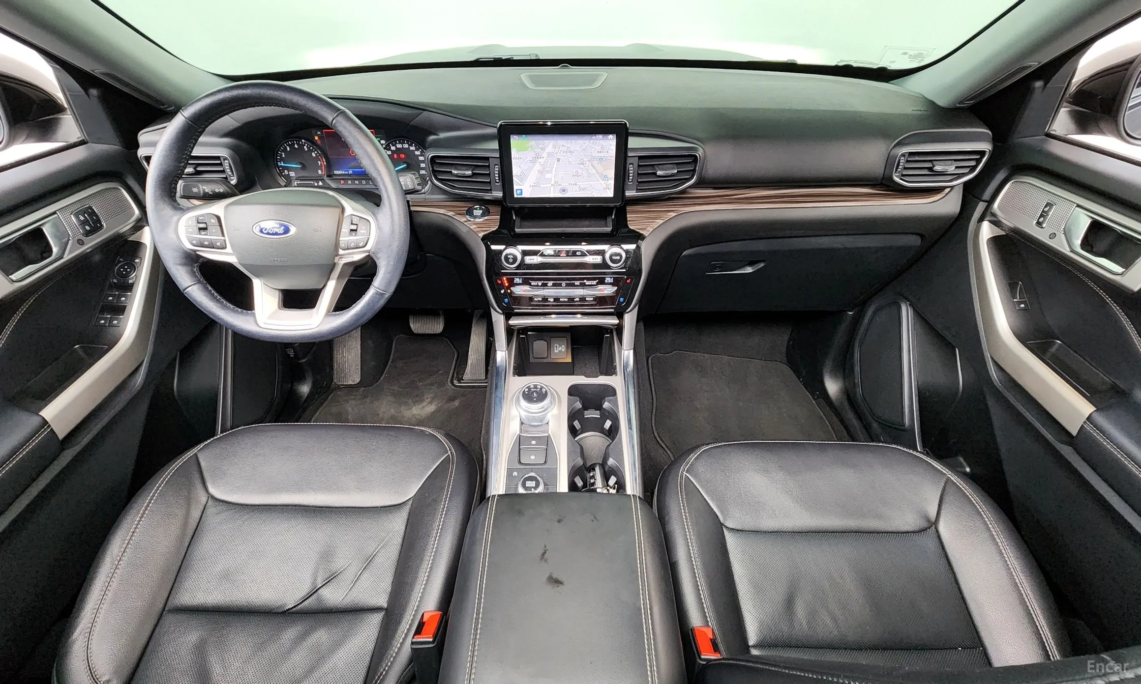 Ford Explorer 6th Generation превью 7