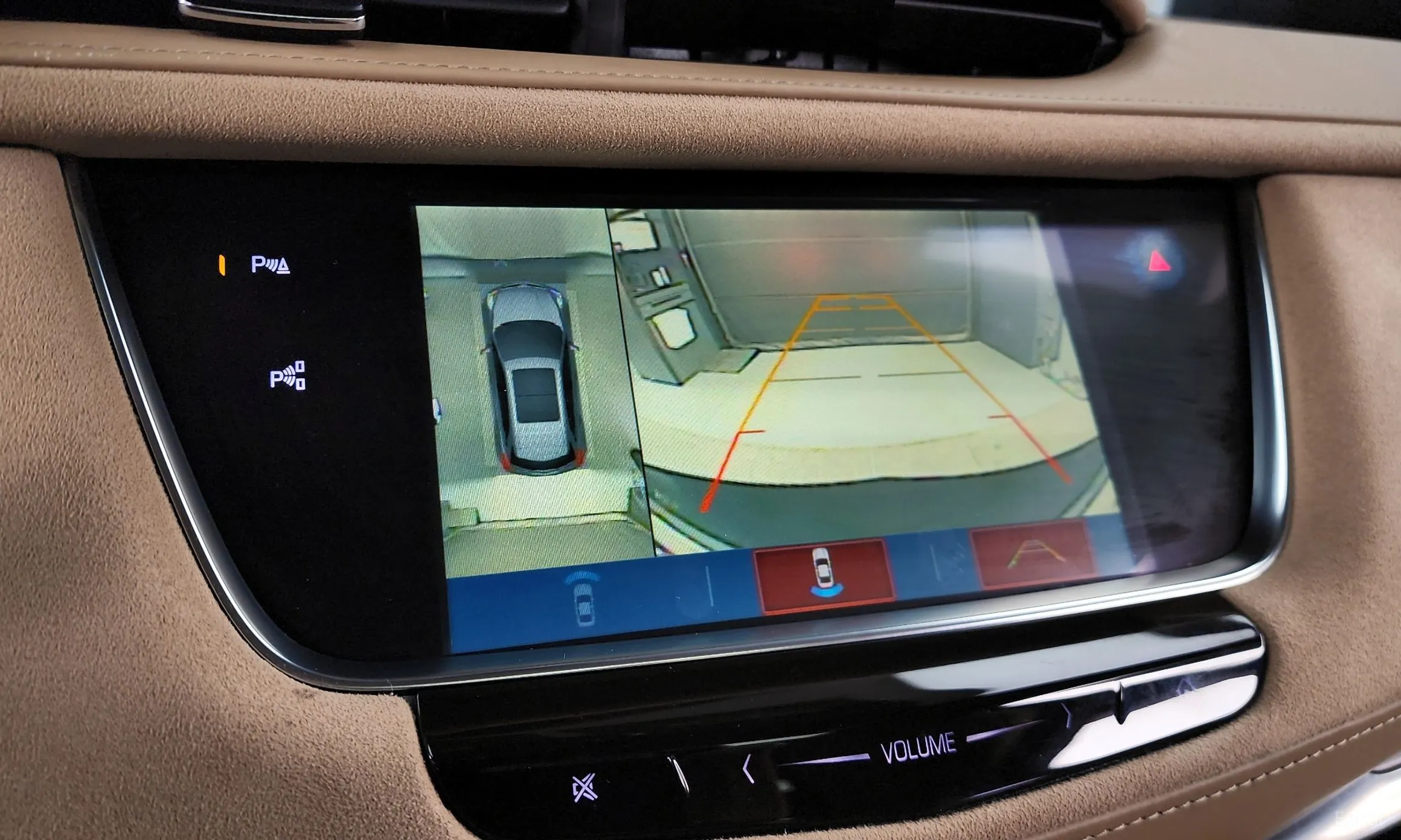 Cadillac XT5 превью 15