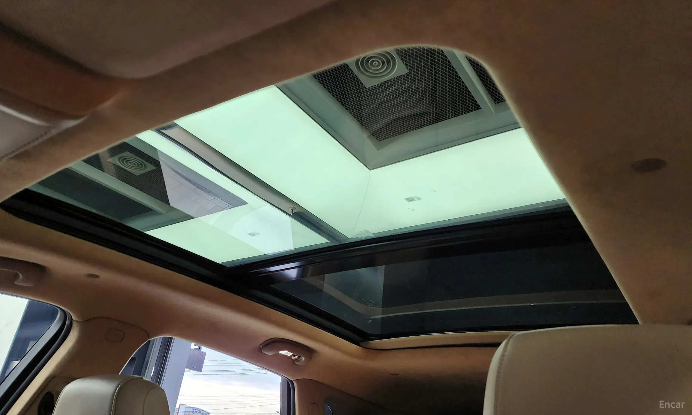 Cadillac XT5 превью 18