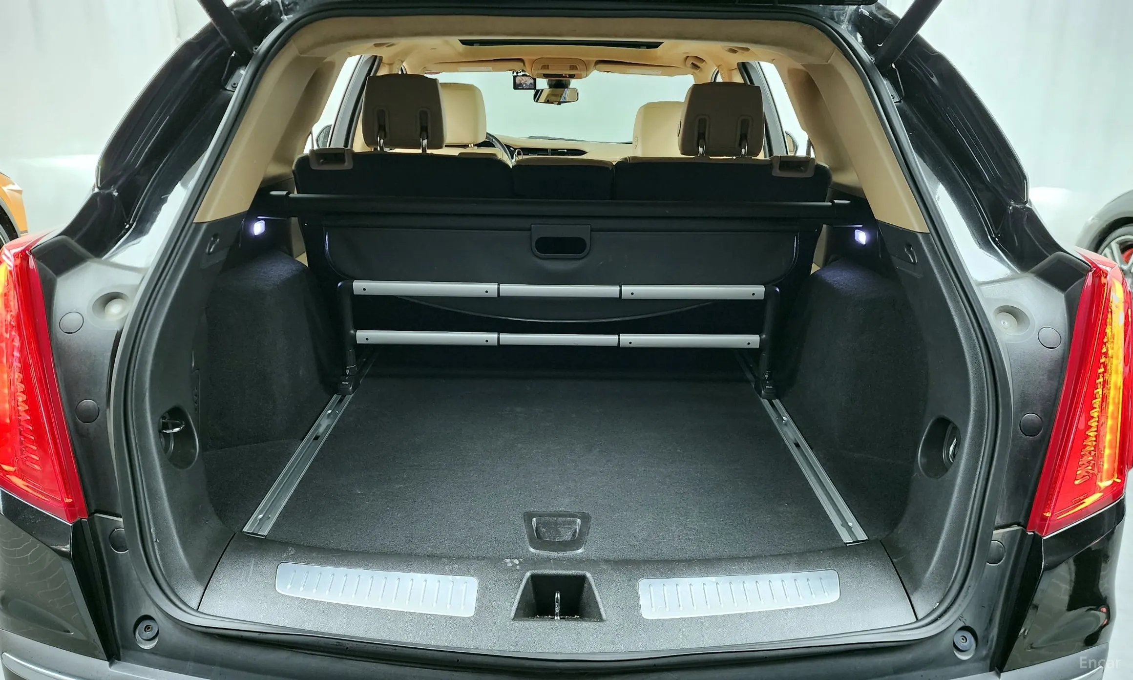 Cadillac XT5 превью 20