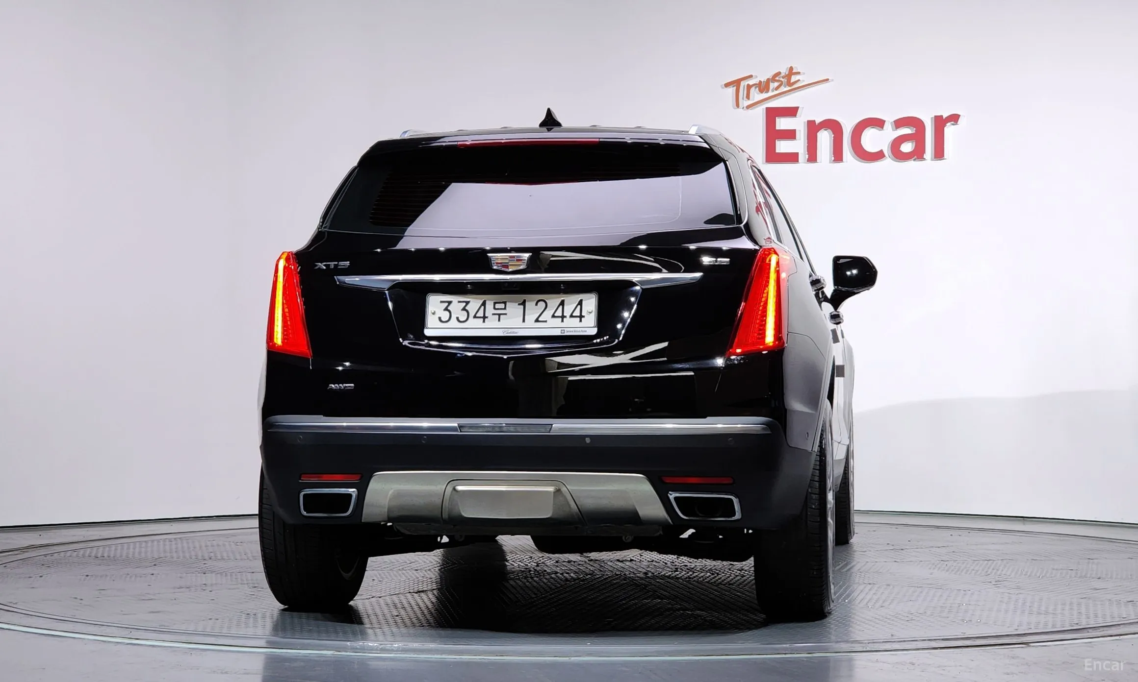 Cadillac XT5 превью 4
