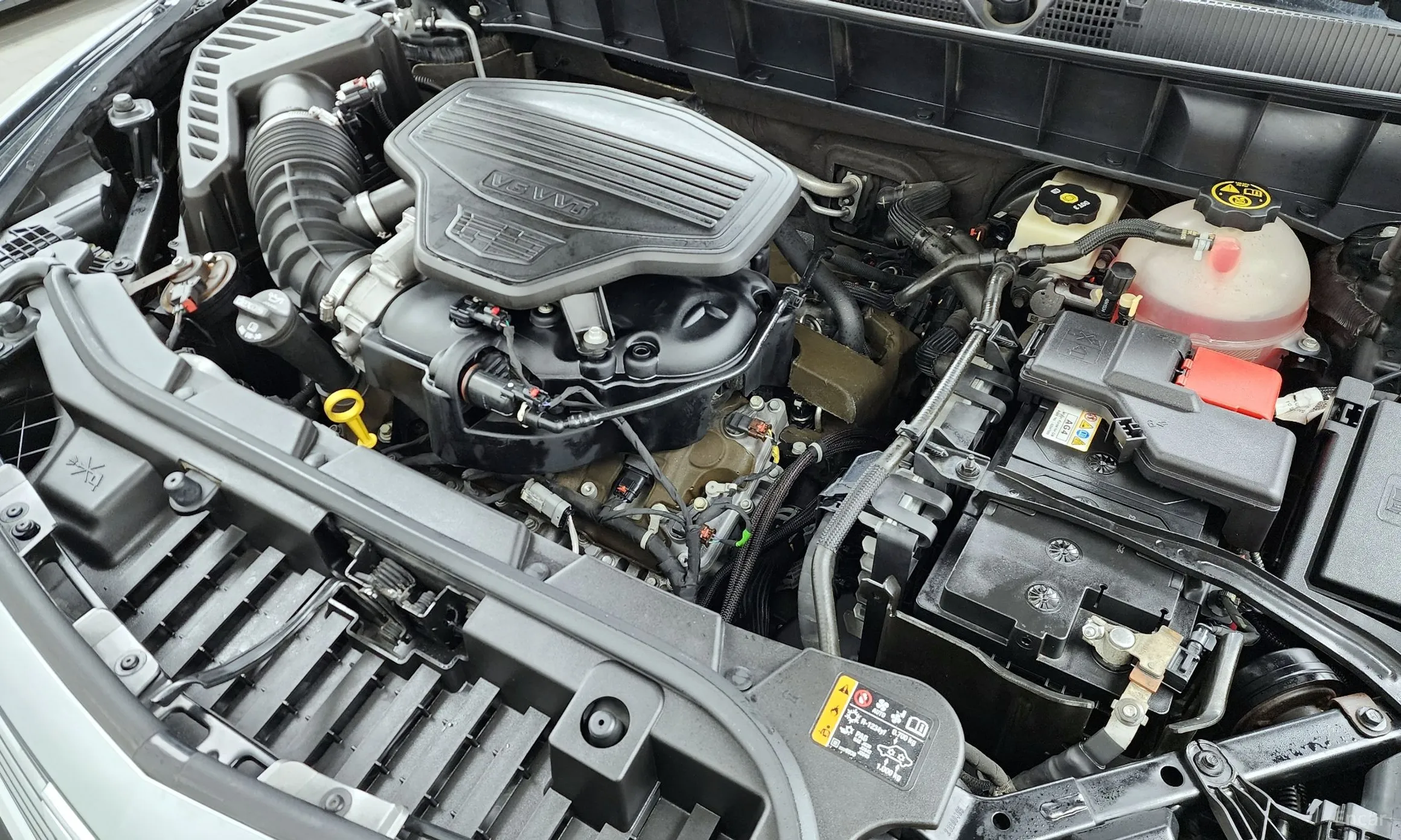 Cadillac XT5 превью 6