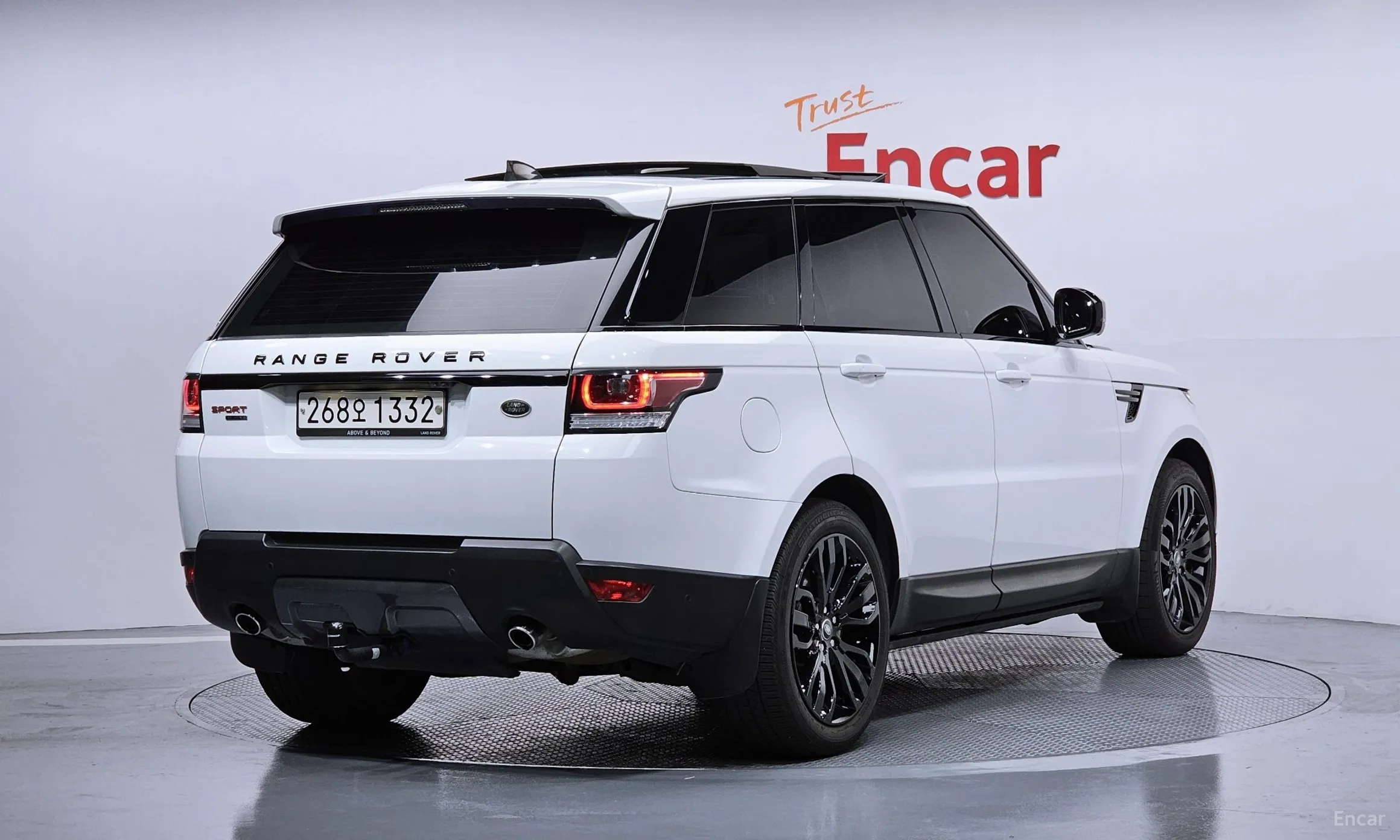 Land Rover Range Rover Sport 2nd Generation