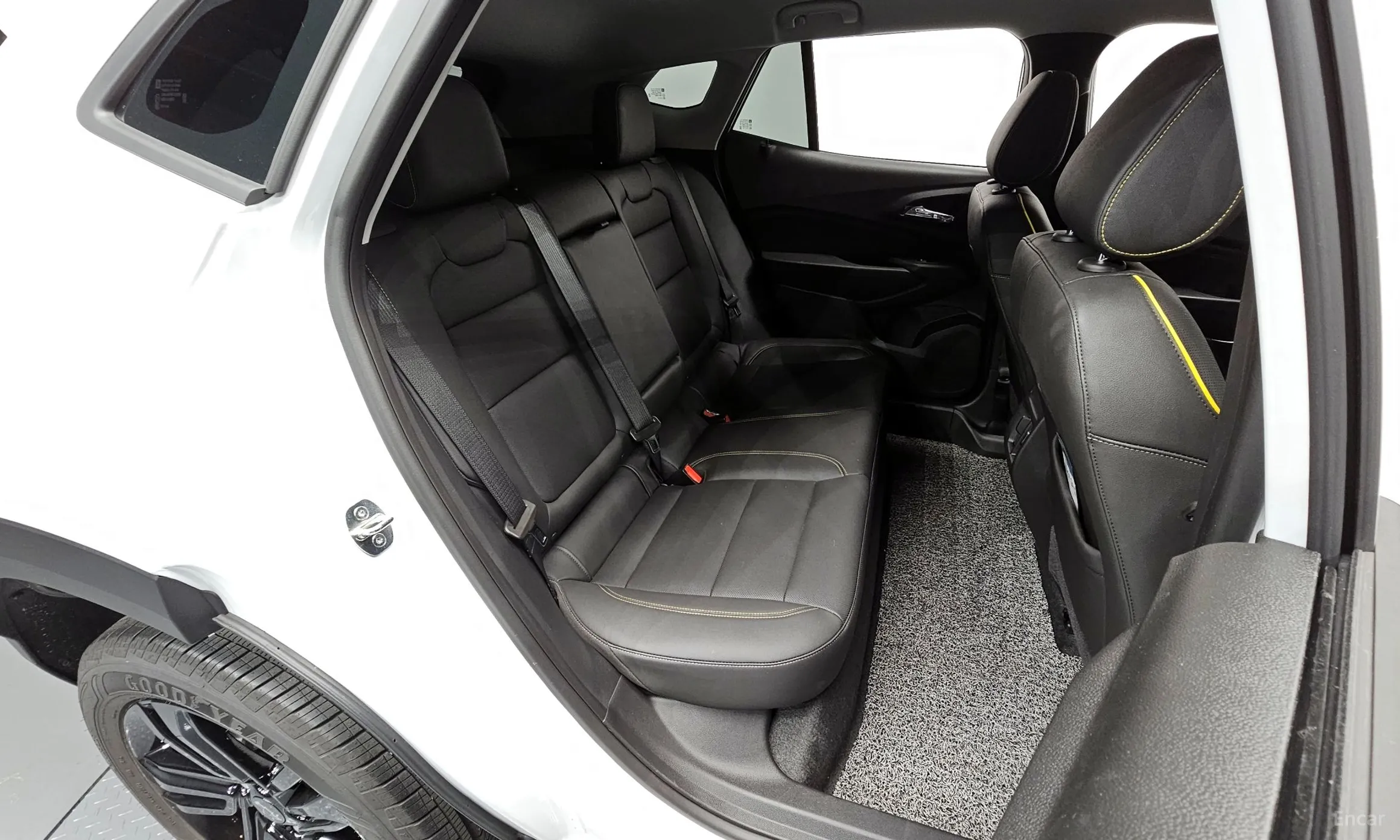 Chevrolet (GM Daewoo) Trax Crossover превью 12