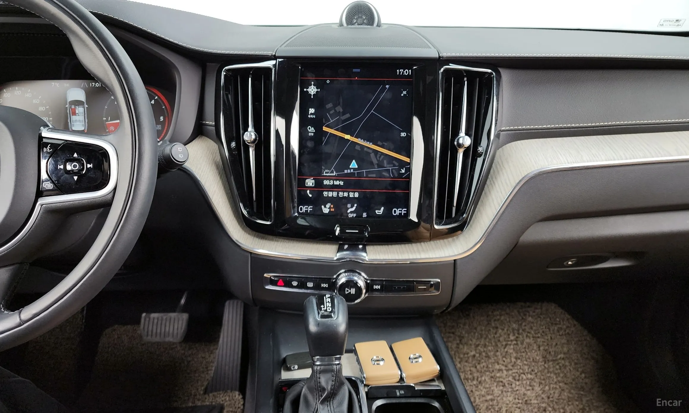 Volvo XC60 Gen 2 превью 14
