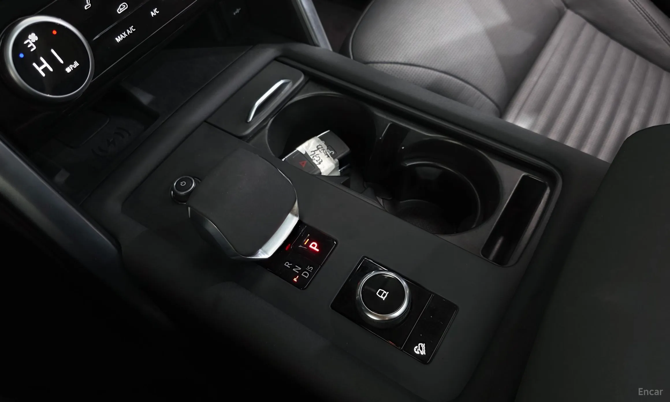 Land Rover Discovery 5 превью 9
