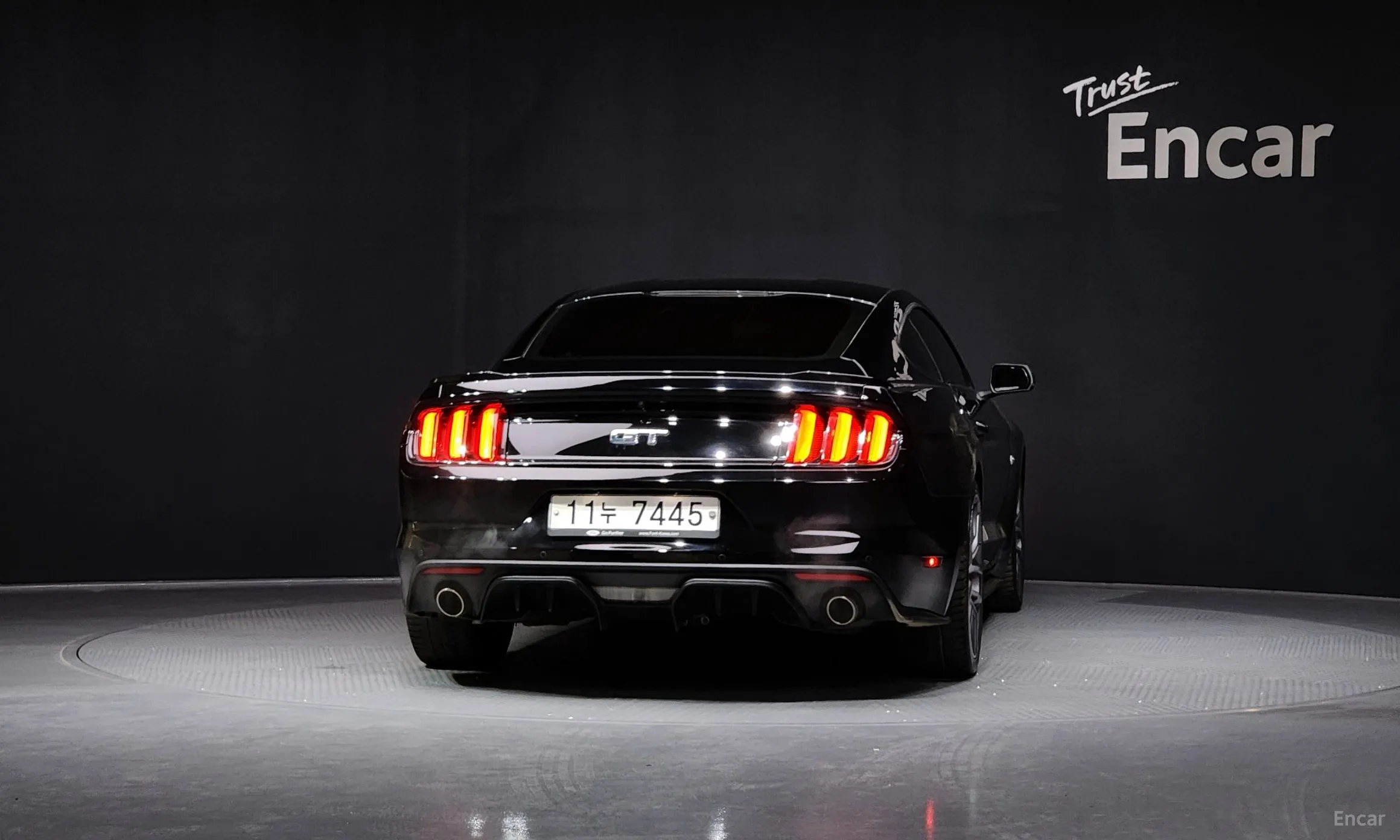 Ford Mustang превью 4