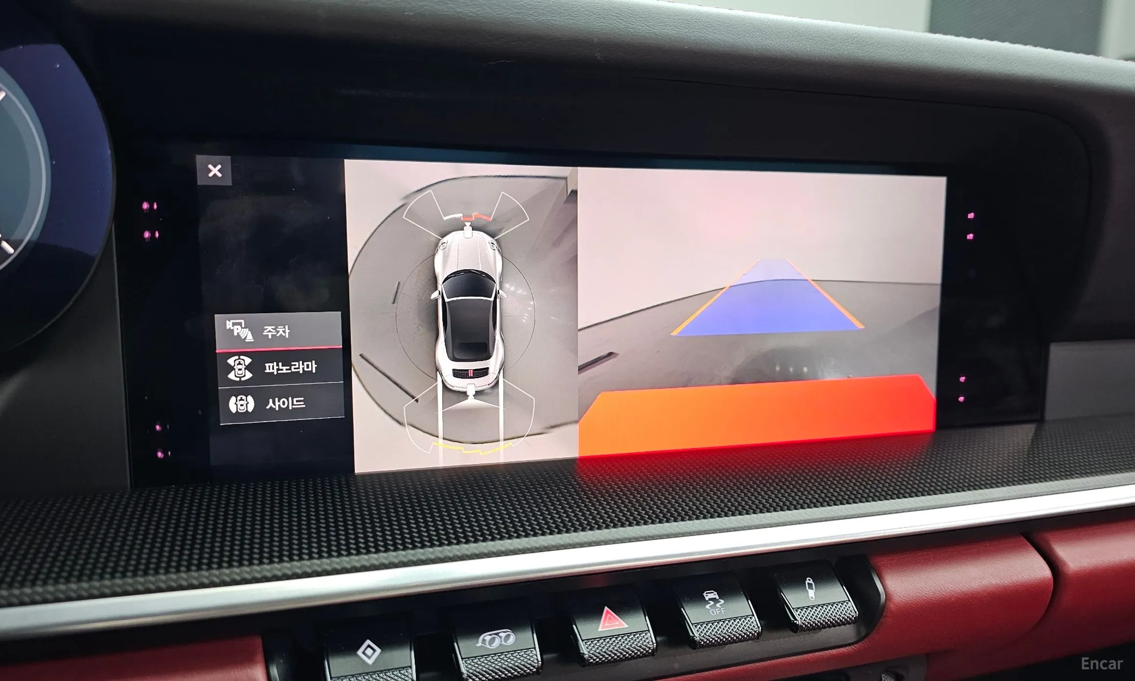 Porsche 911 (992) превью 14