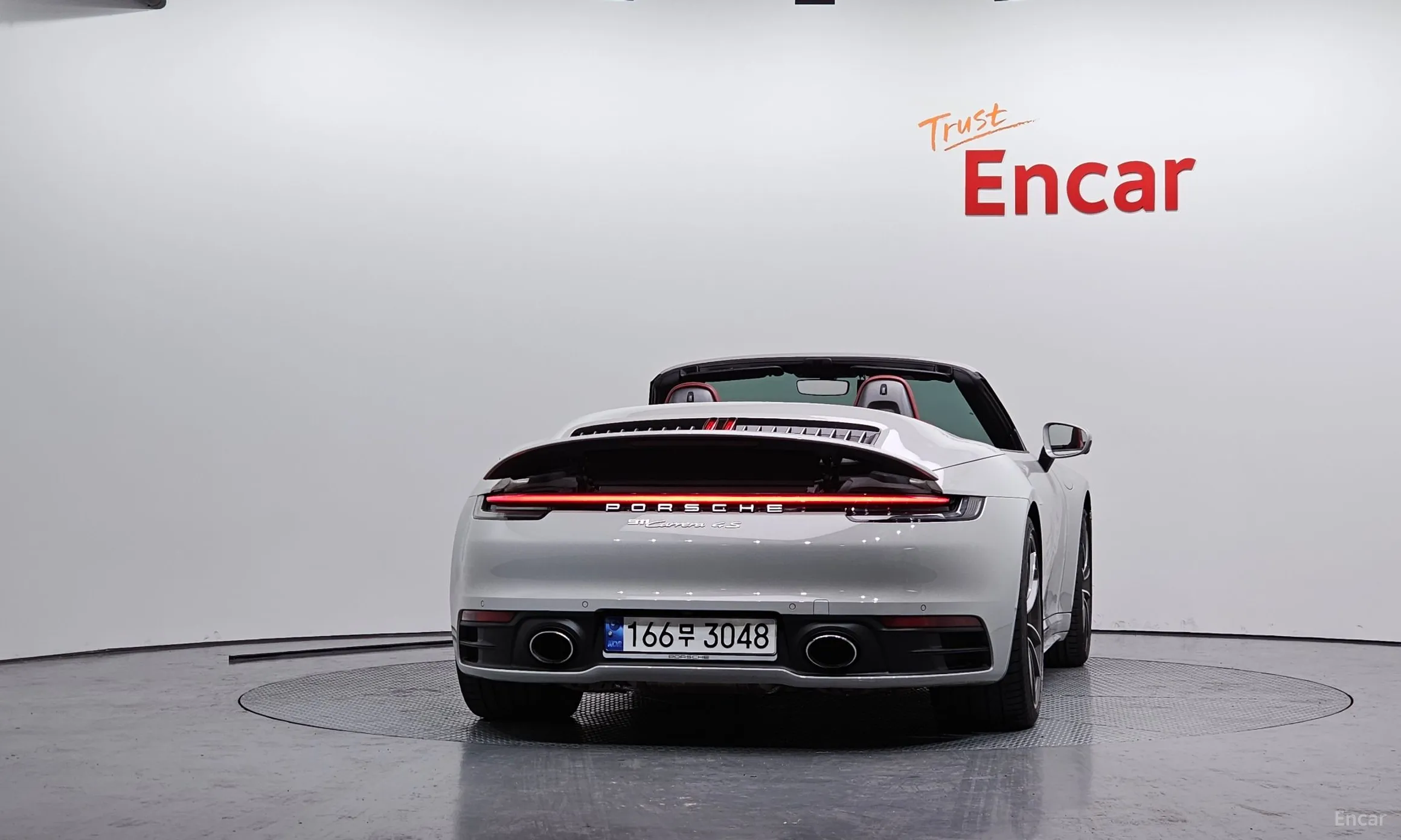 Porsche 911 (992) превью 4