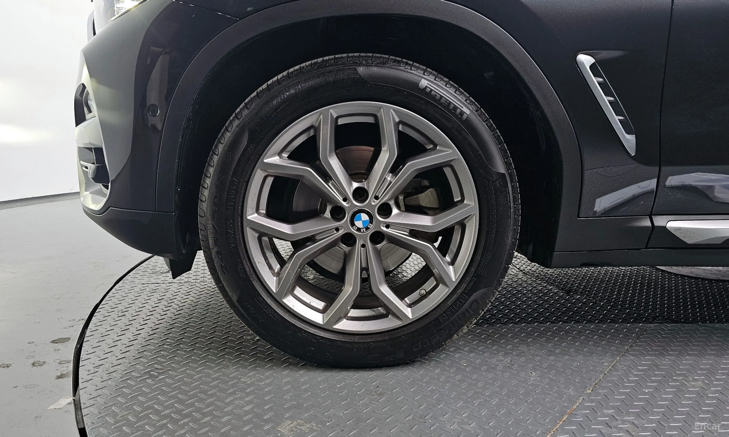 BMW X3 (G01) превью 5