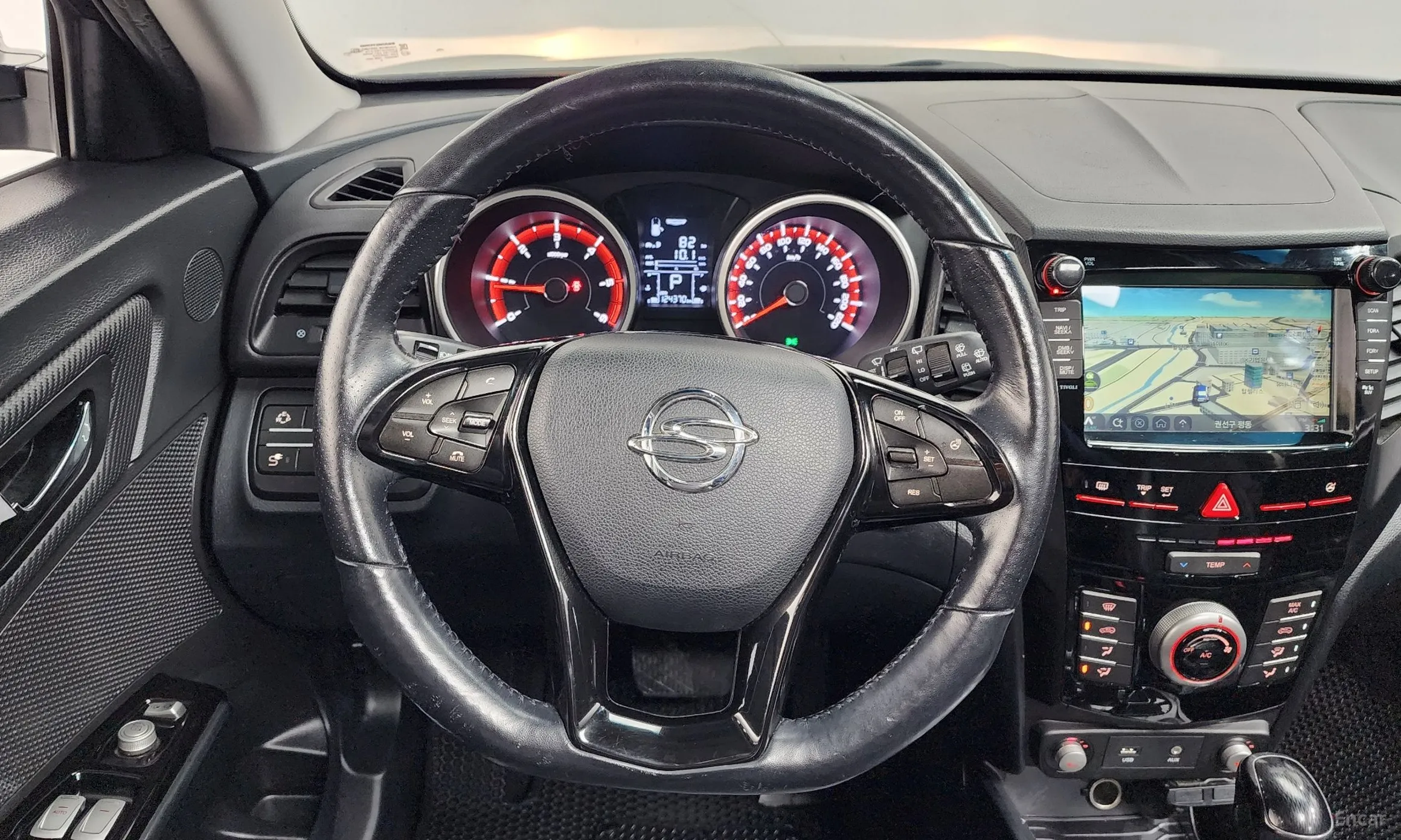 KG Mobility (SsangYong) Tivoli Air превью 13