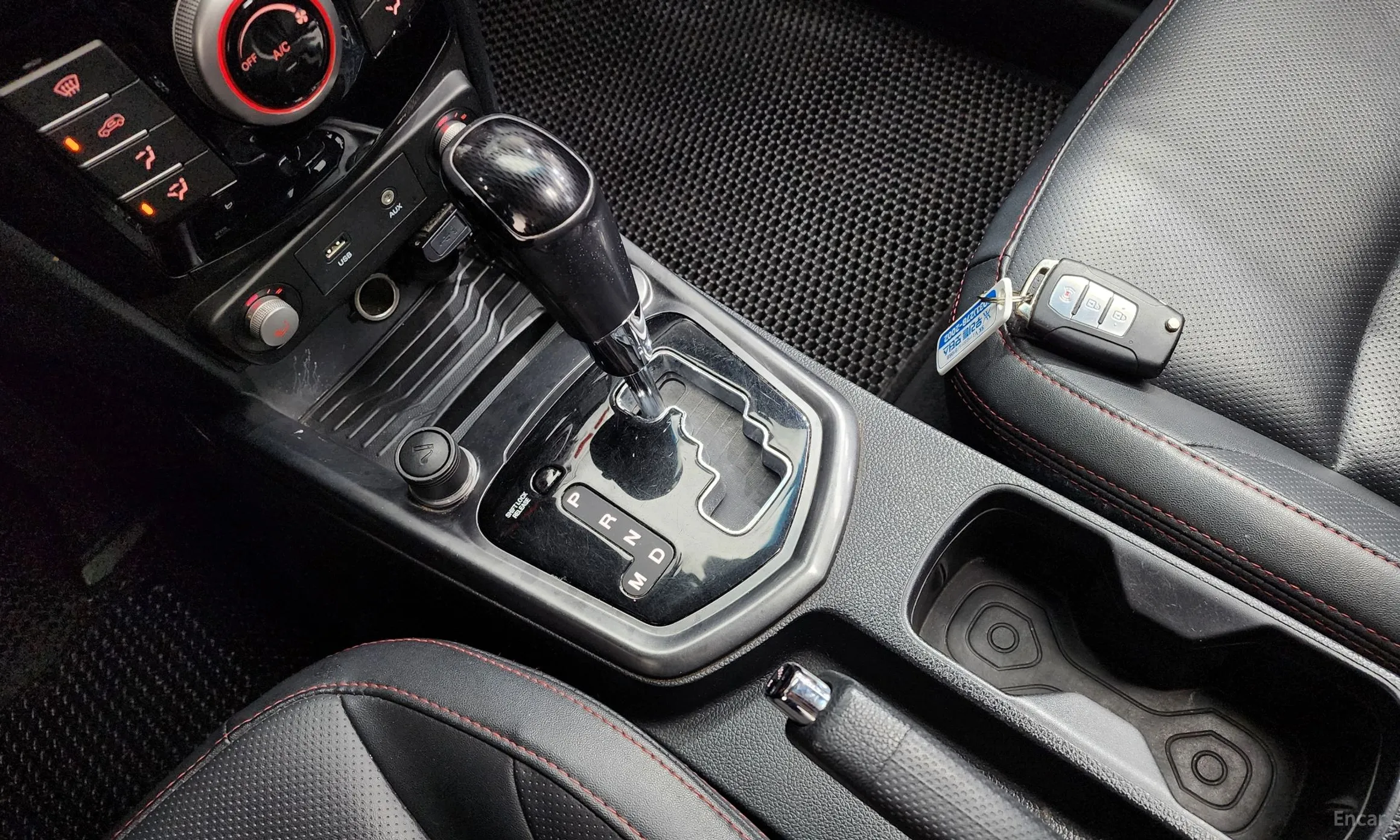 KG Mobility (SsangYong) Tivoli Air превью 9