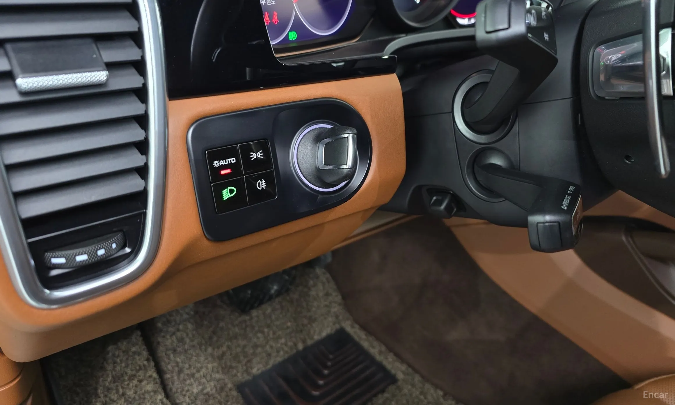Porsche Cayenne (PO536) превью 17