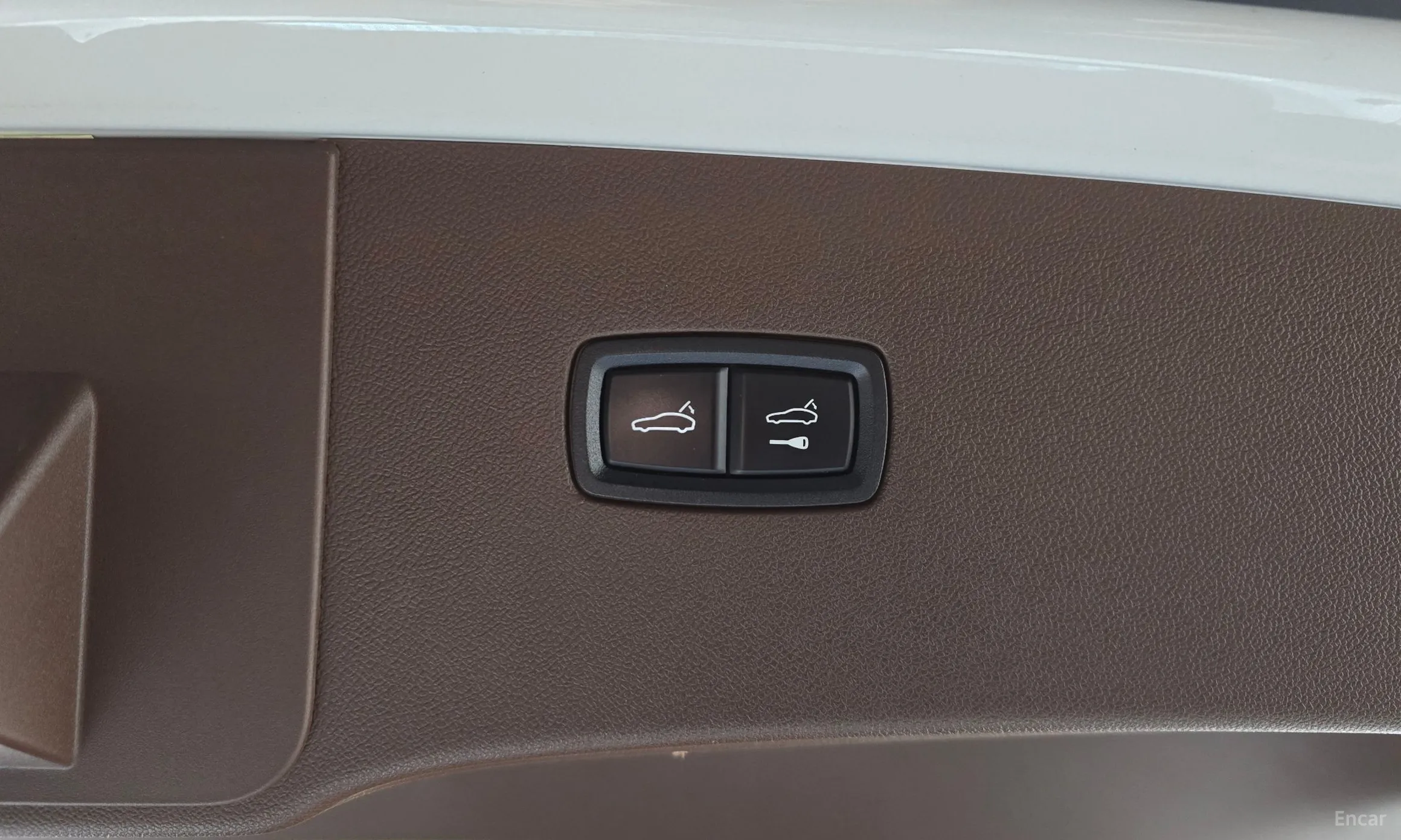 Porsche Cayenne (PO536) превью 20