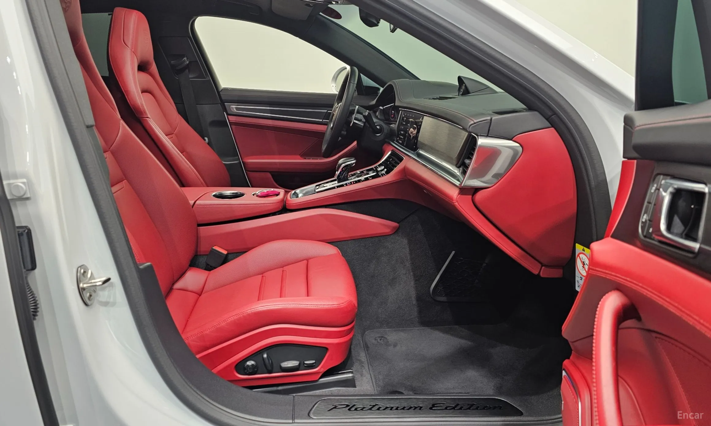 Porsche Panamera (971) превью 11