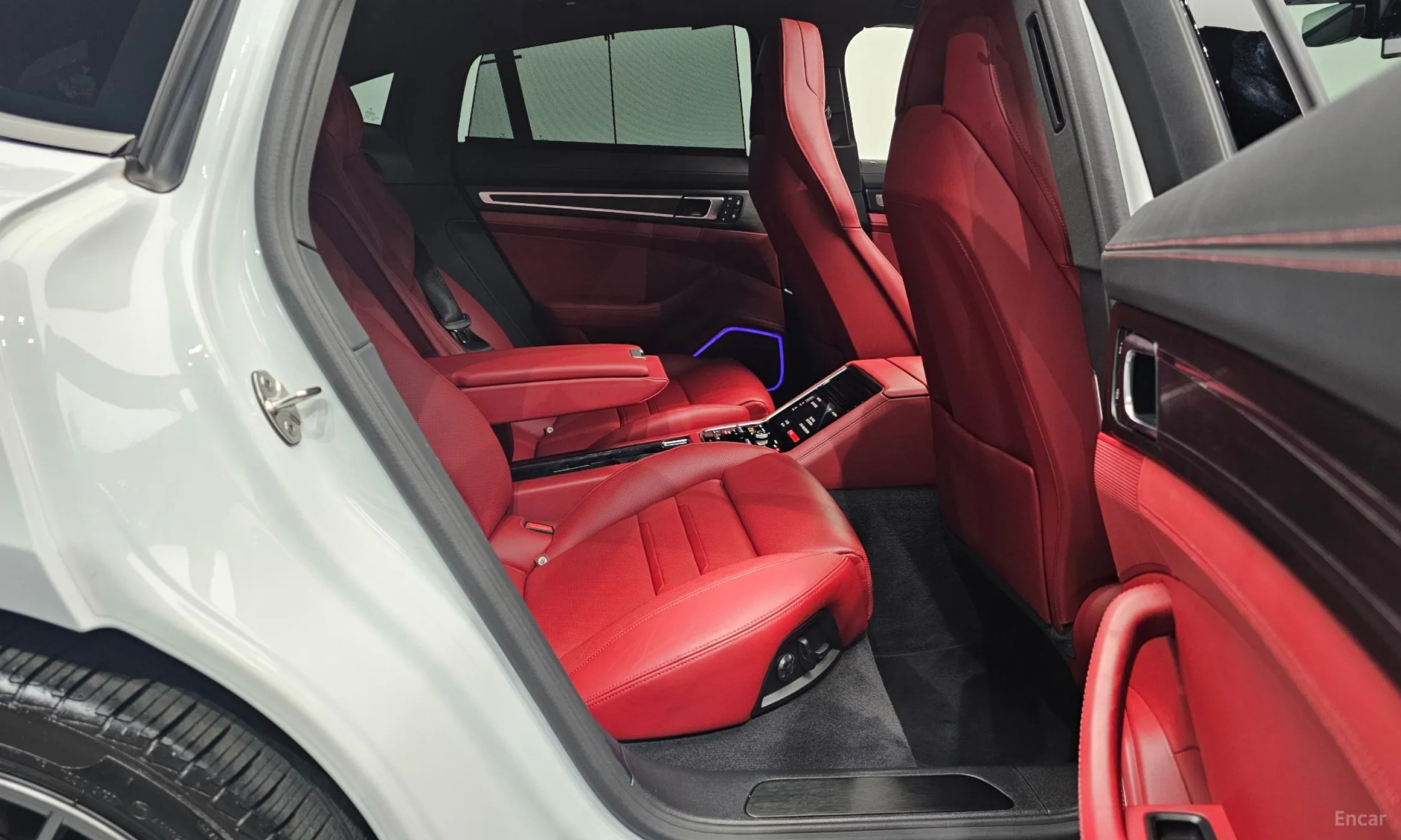 Porsche Panamera (971) превью 12