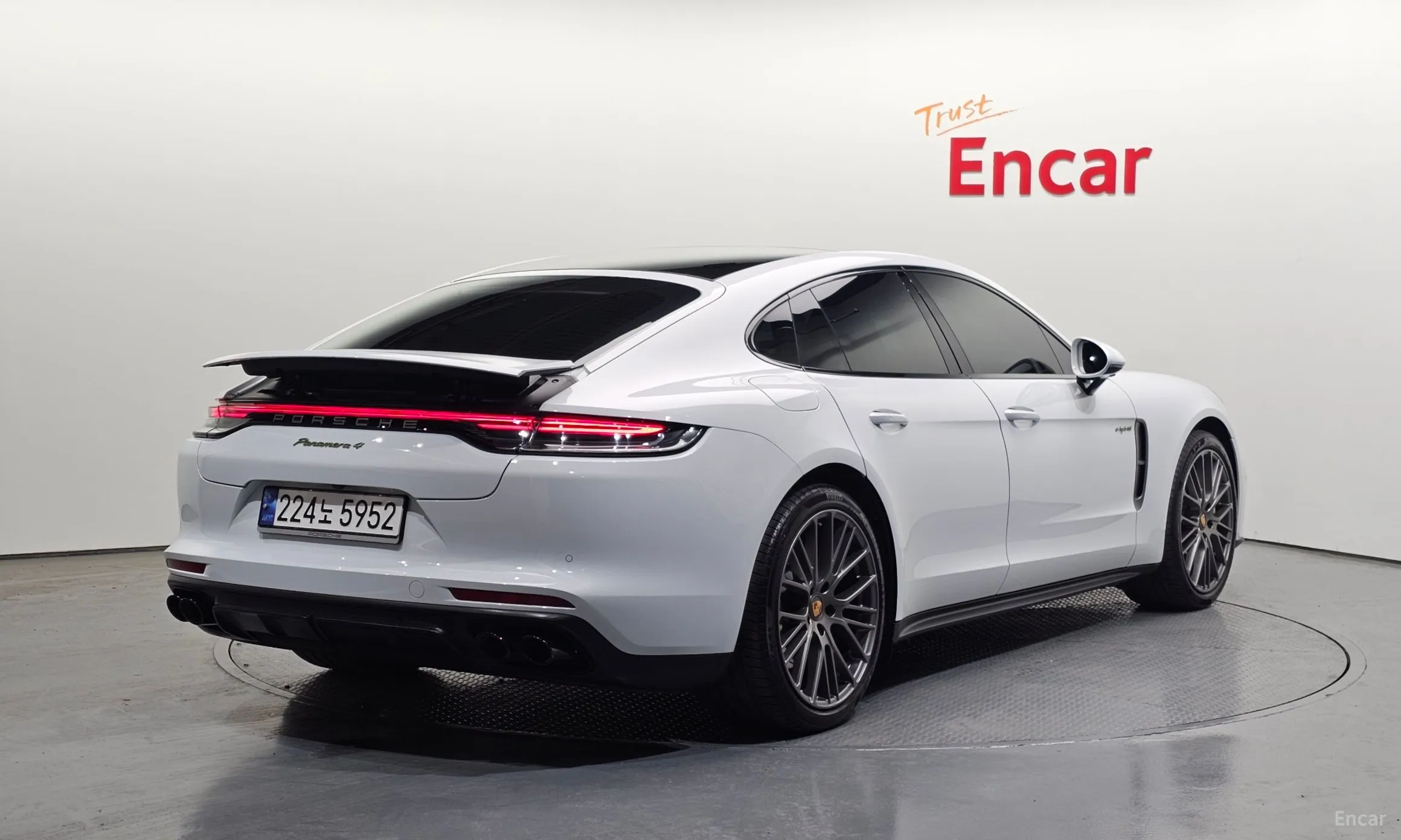 Porsche Panamera (971)