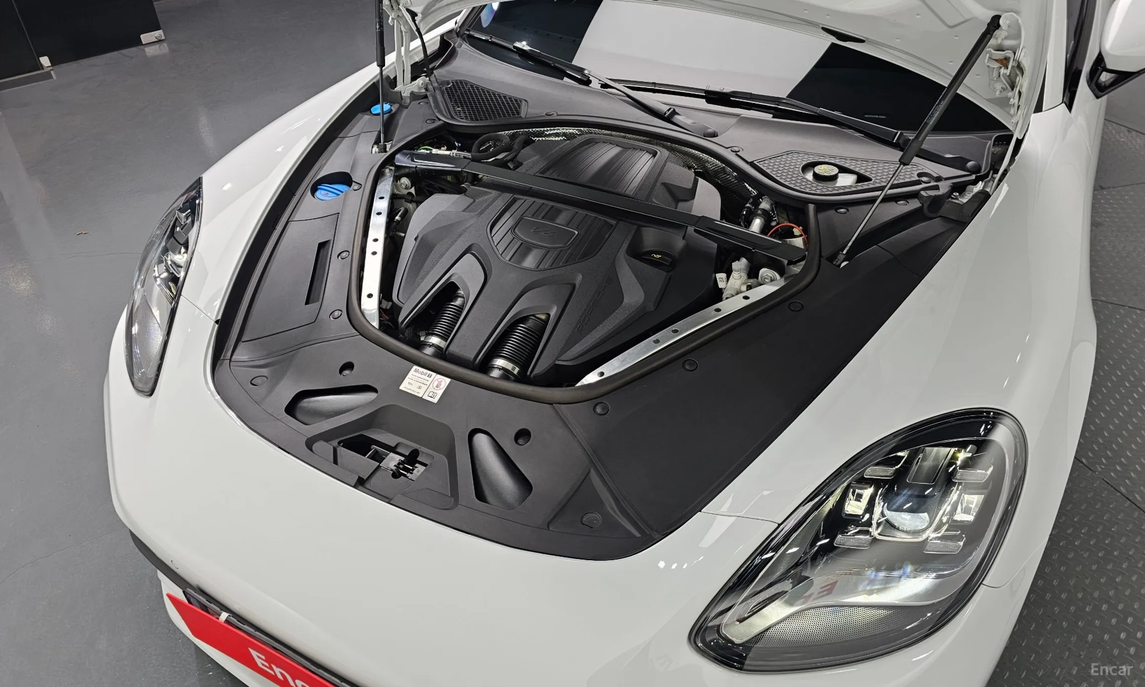 Porsche Panamera (971) превью 6