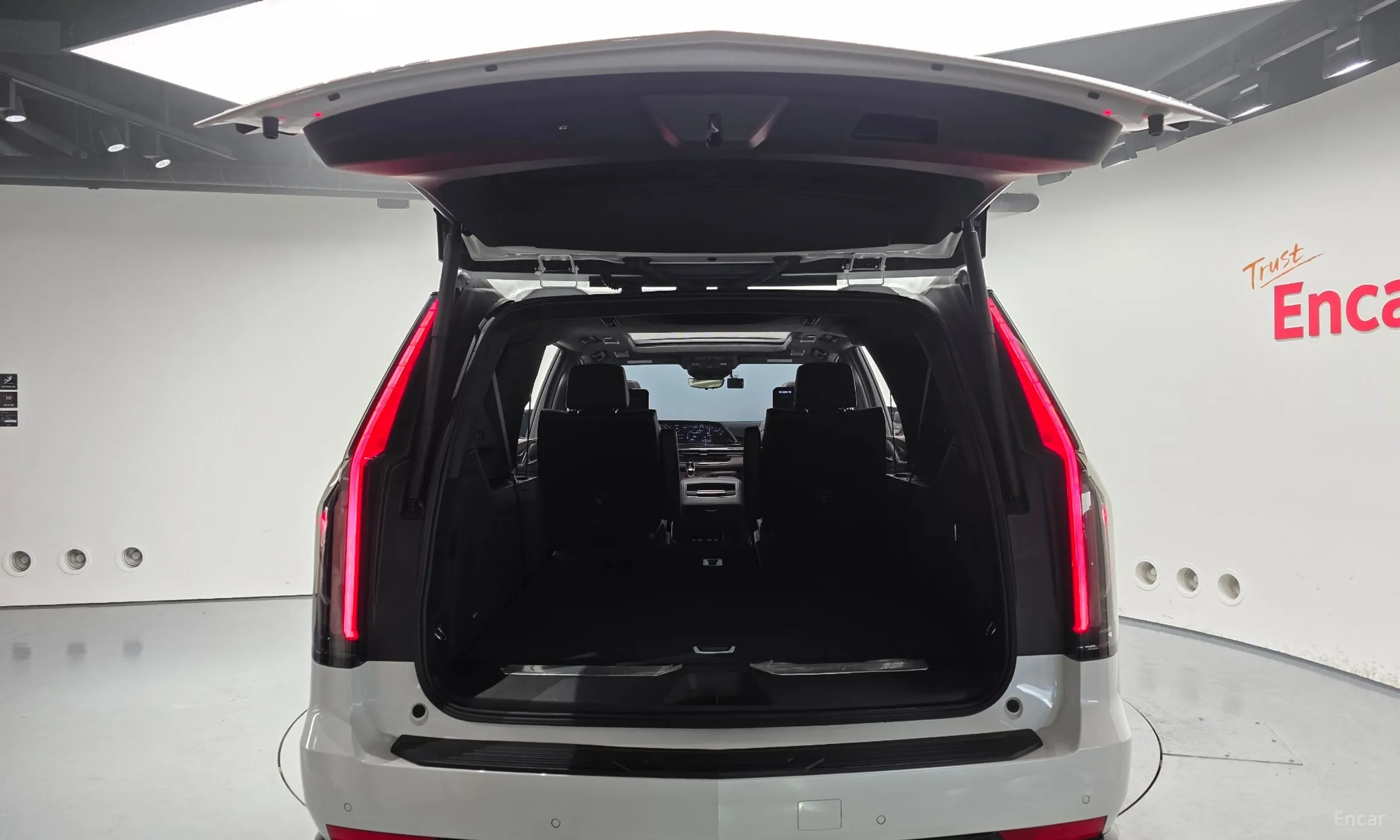 Cadillac Escalade 5th Generation превью 20
