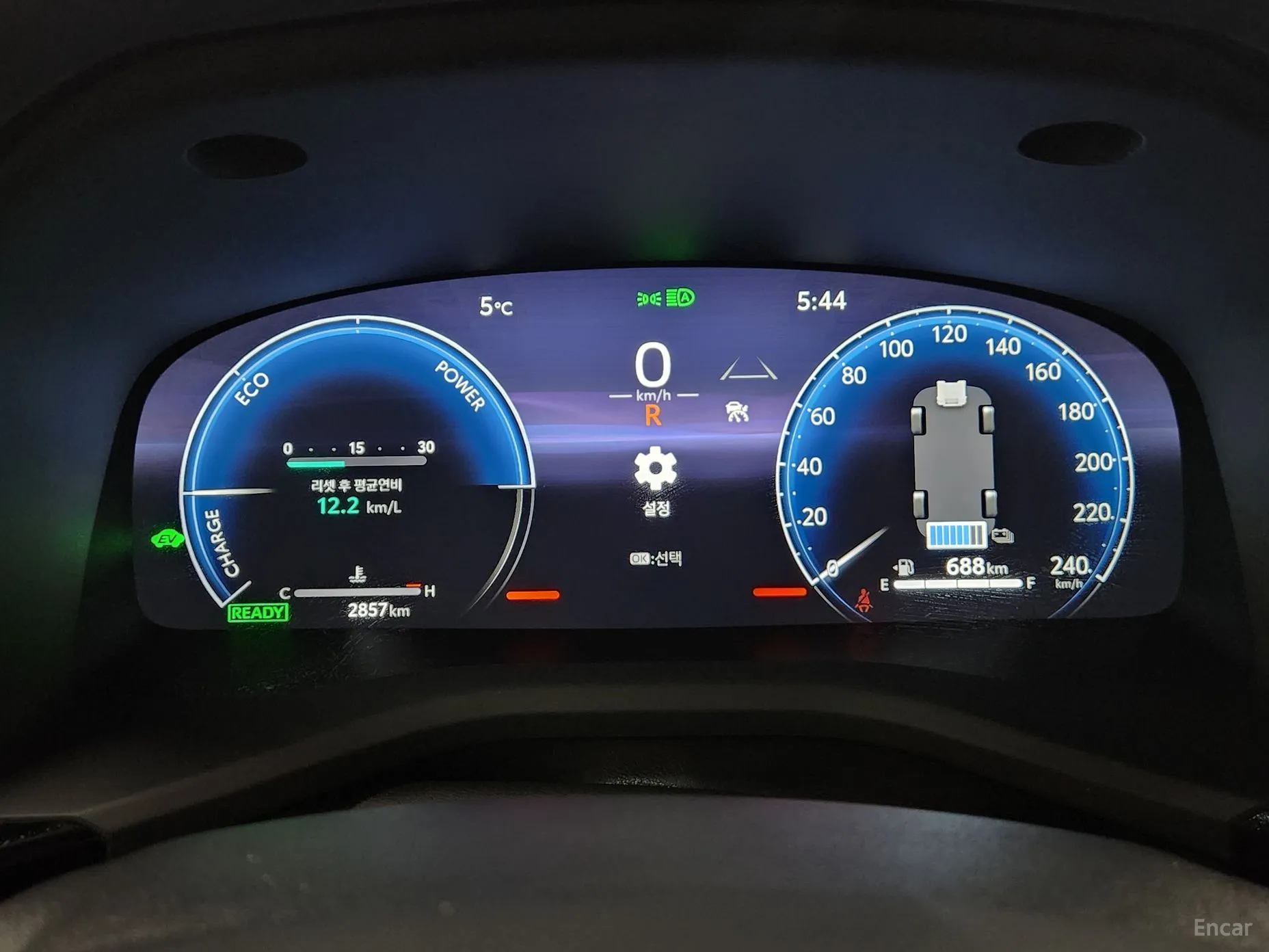 Toyota Camry (XV80) превью 8