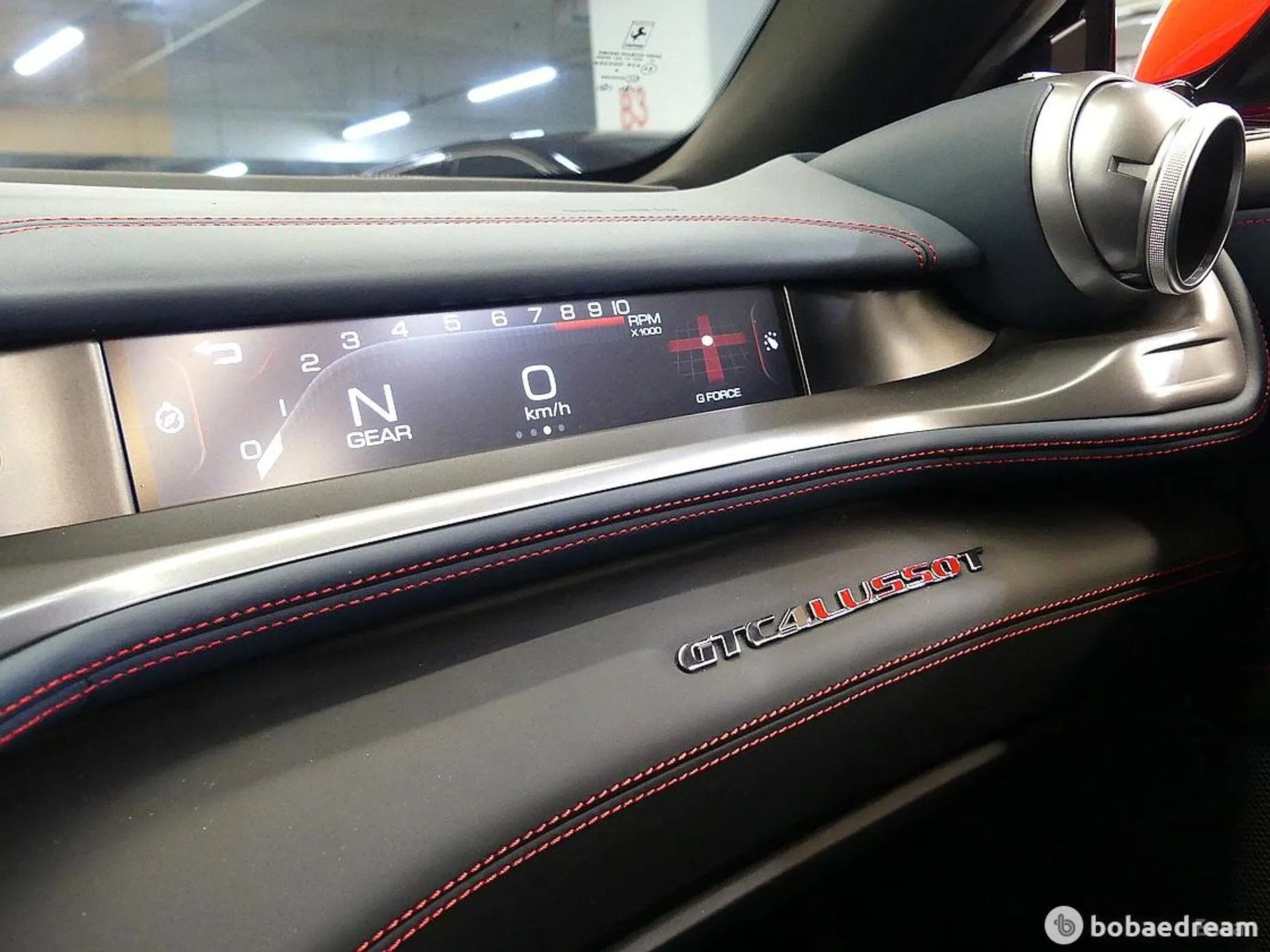 Ferrari GTC4 Rousseau превью 16