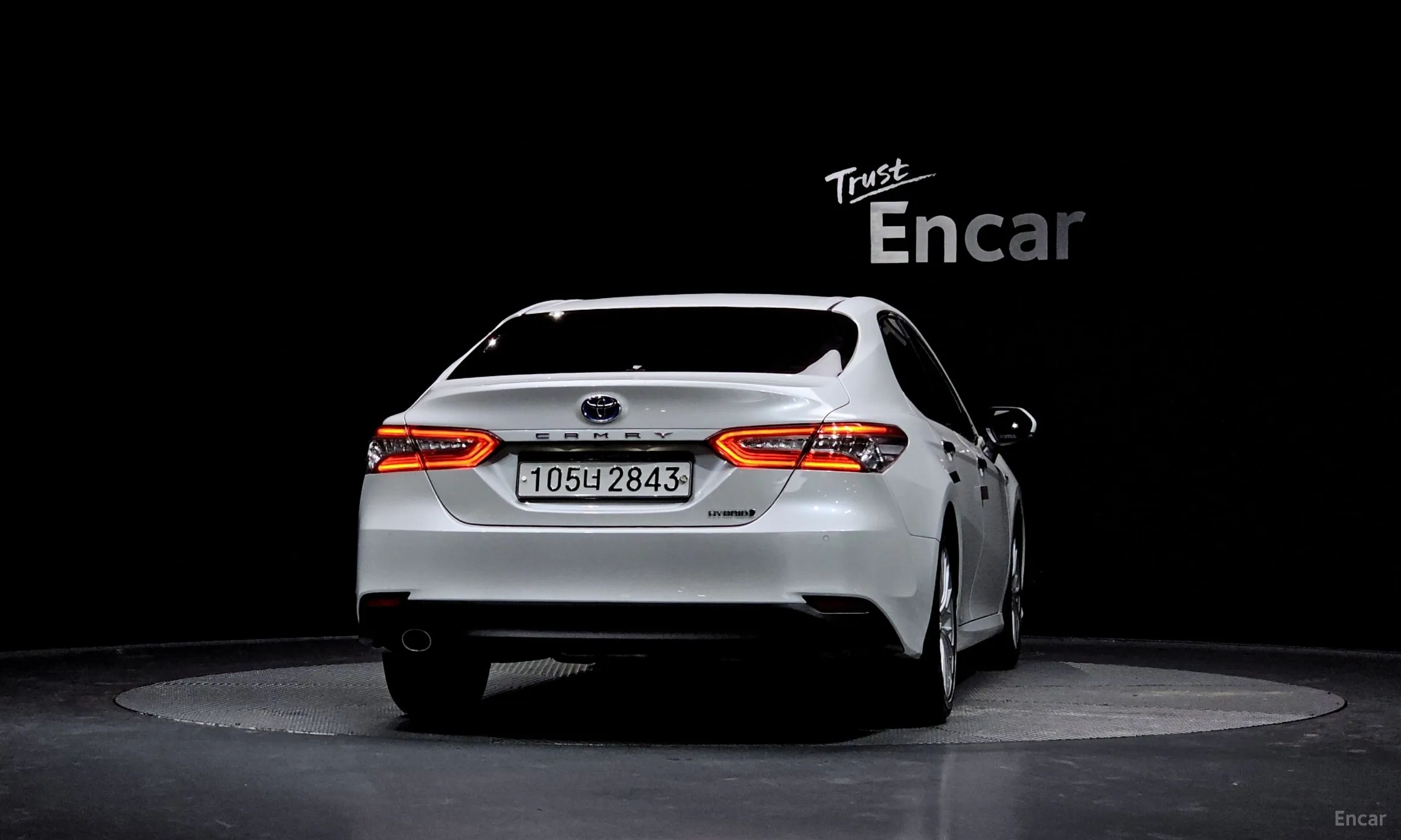 Toyota Camry (XV70) превью 4