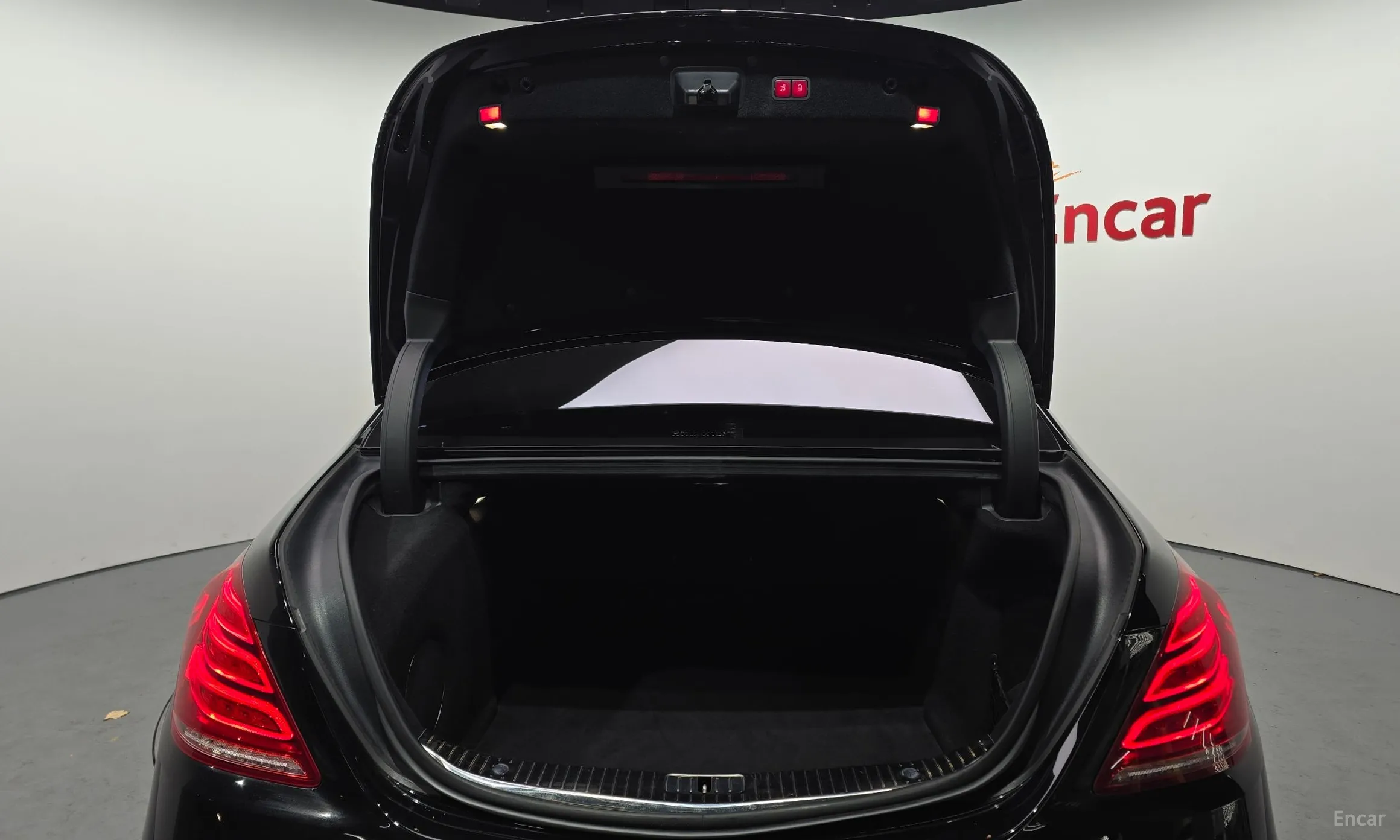 Mercedes Benz S-Class W222 превью 20