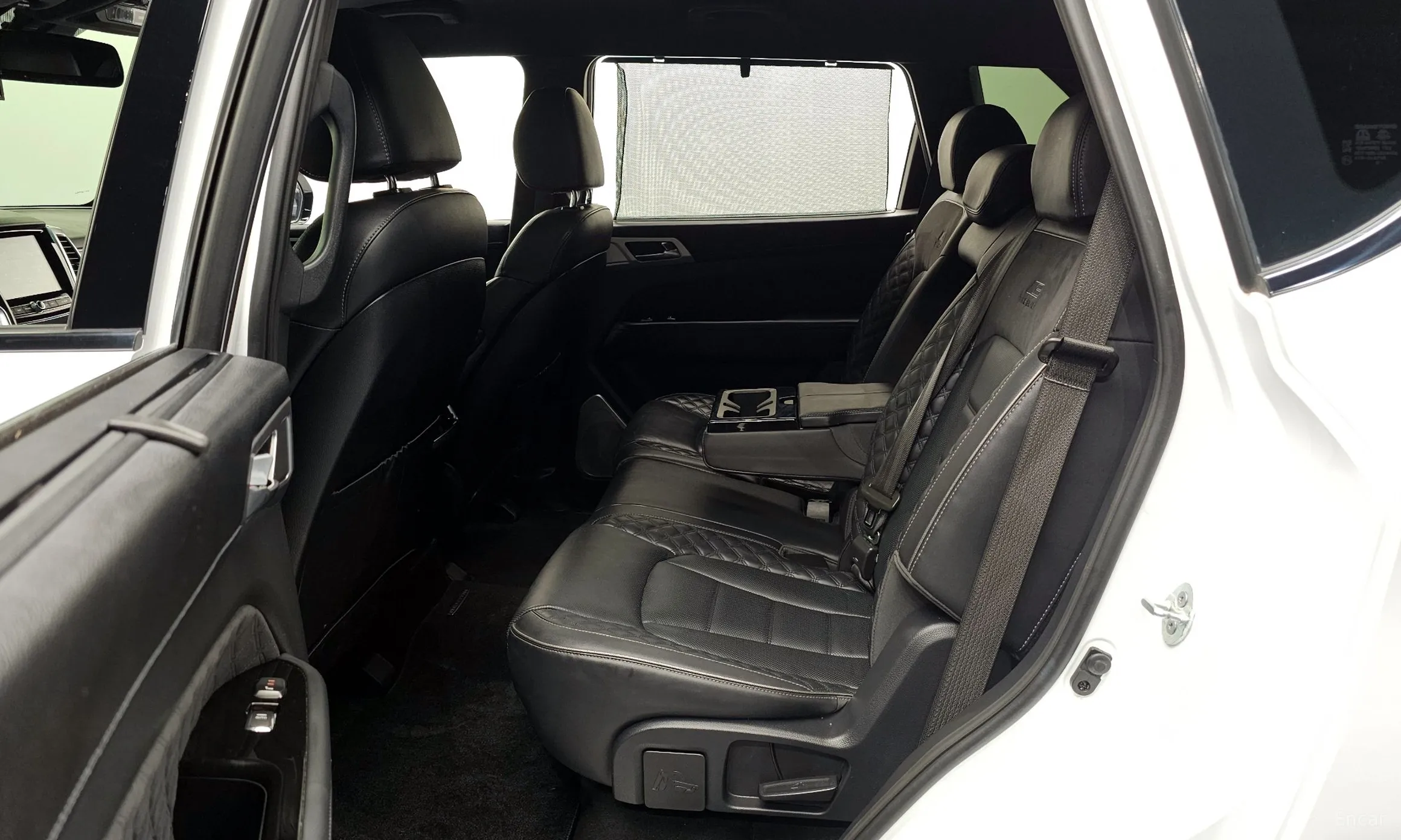 KG Mobility (SsangYong) Rexton превью 12