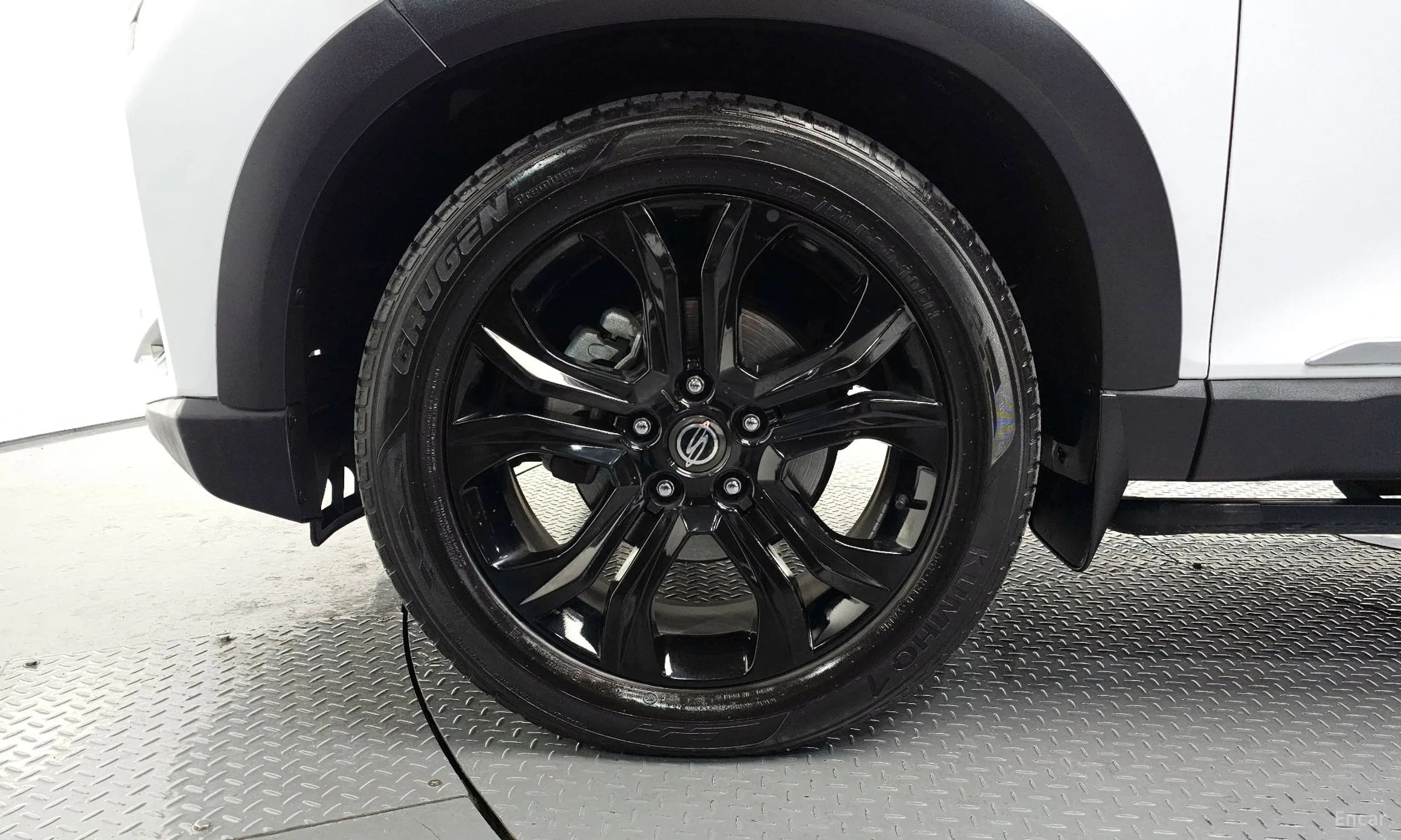 KG Mobility (SsangYong) Rexton превью 5