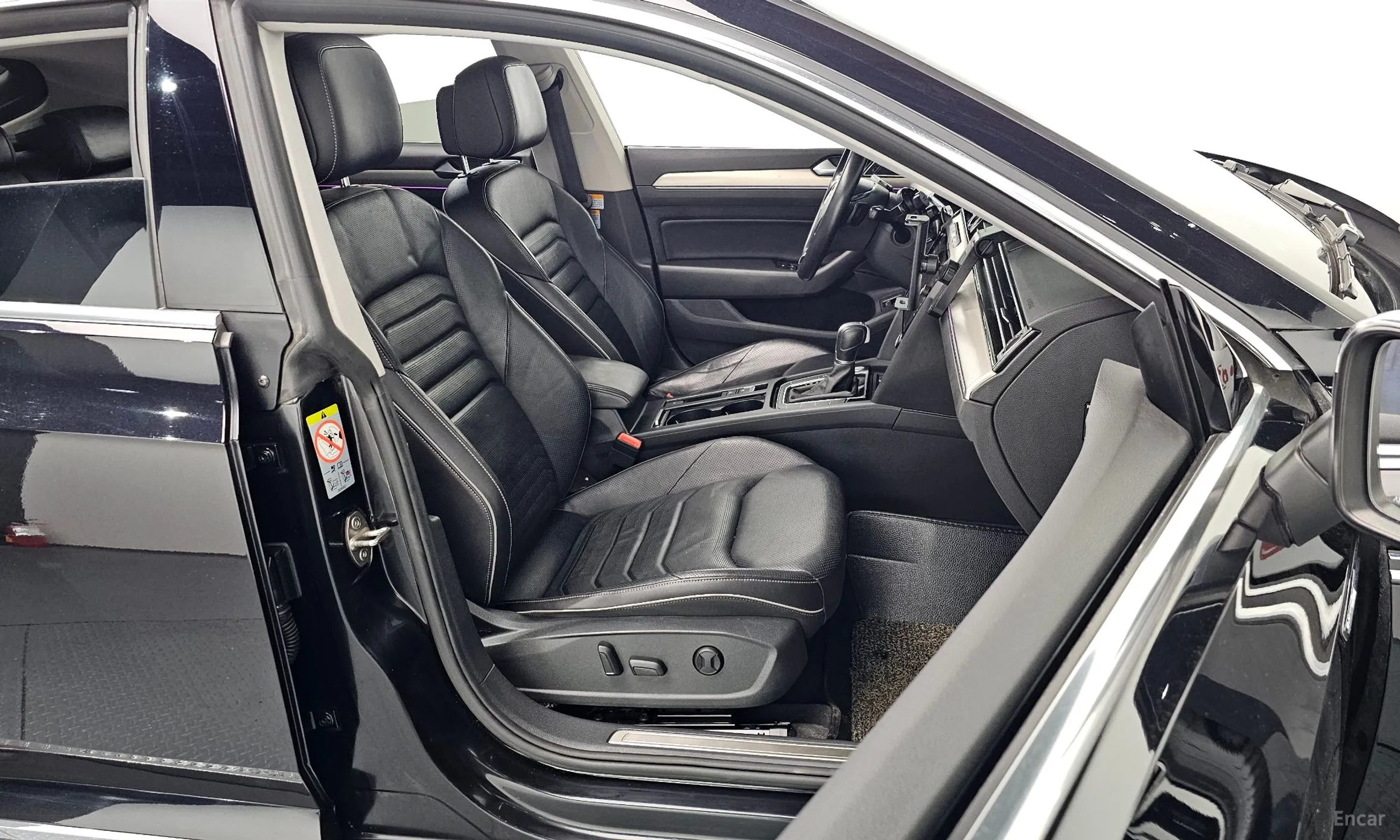 Volkswagen Ateon превью 10