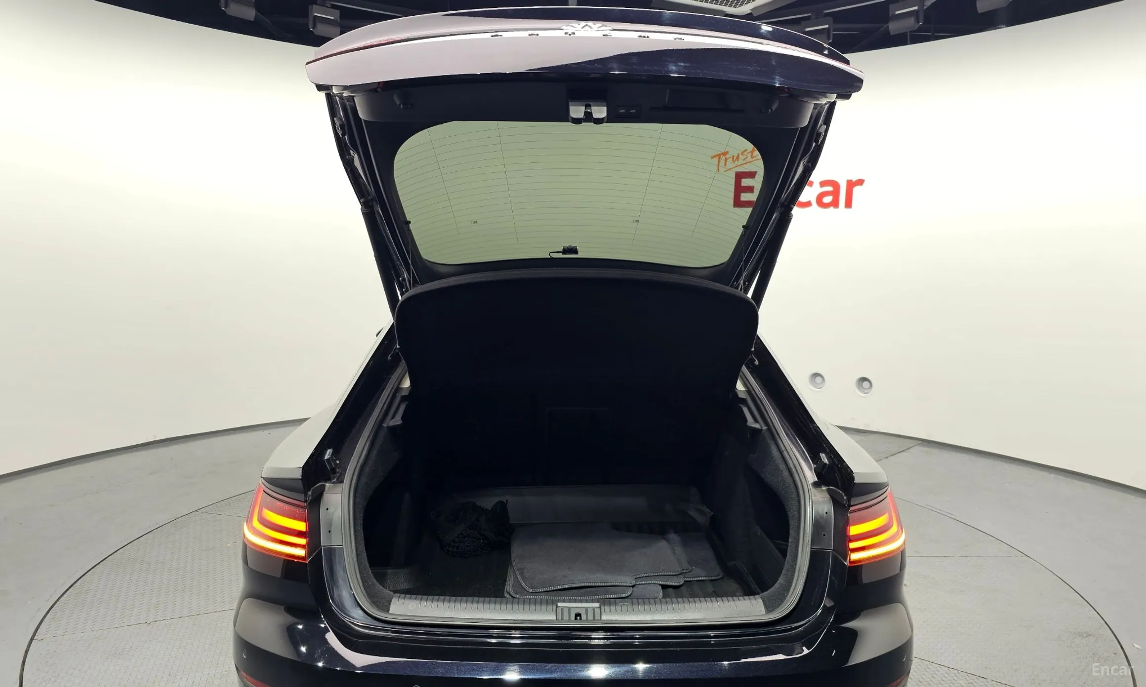 Volkswagen Ateon превью 20