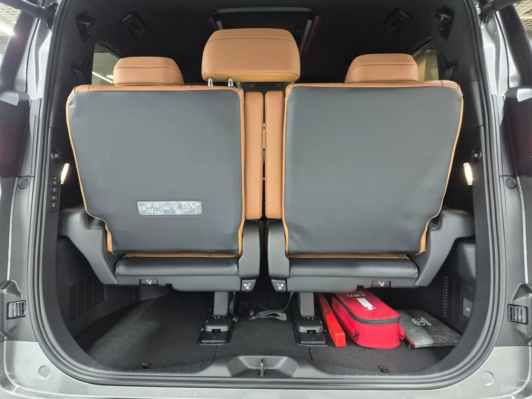 Toyota Alphard 4th Generation превью 17