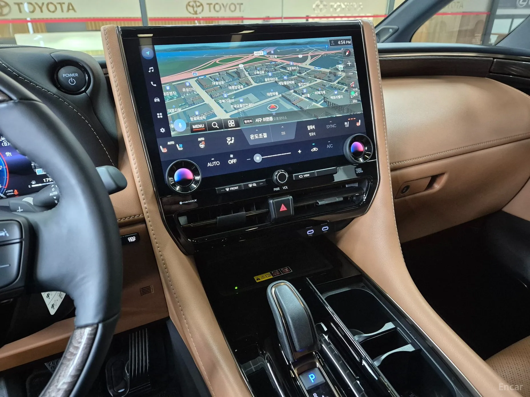 Toyota Alphard 4th Generation превью 7