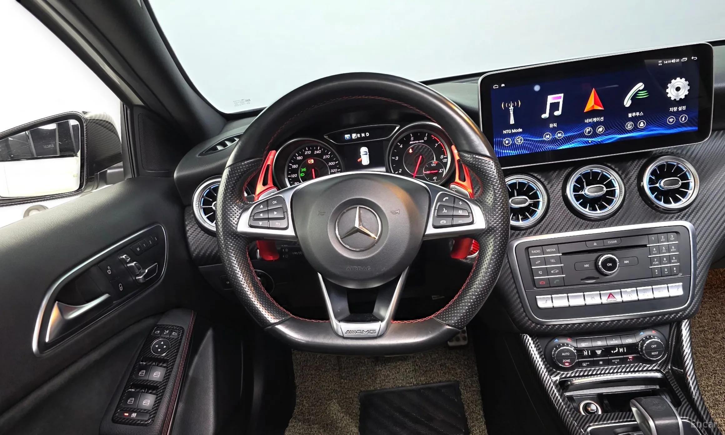 Mercedes Benz A-Class W176 превью 13